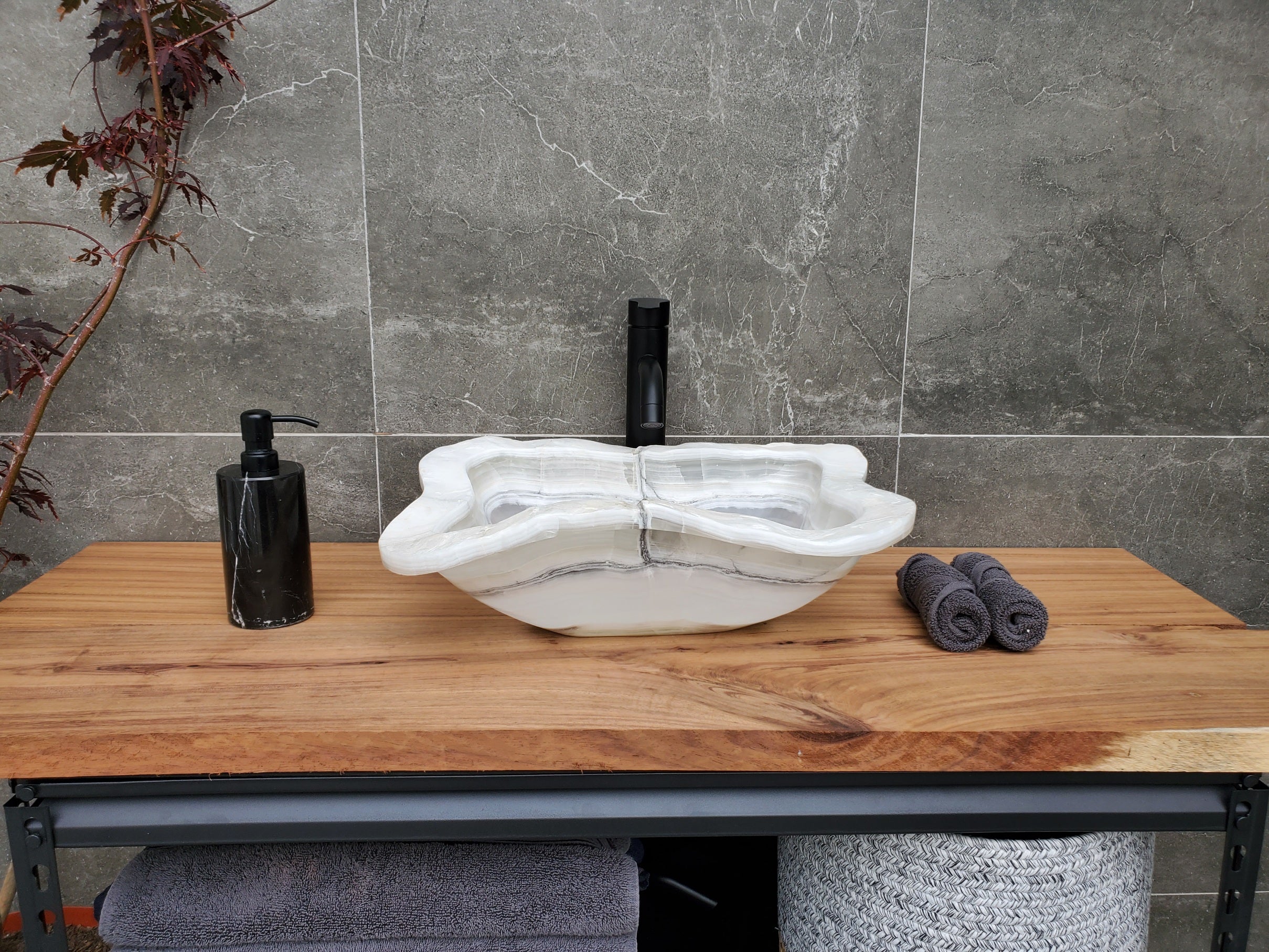 S30_07 Onyx Stone Vessel Bathroom Sink