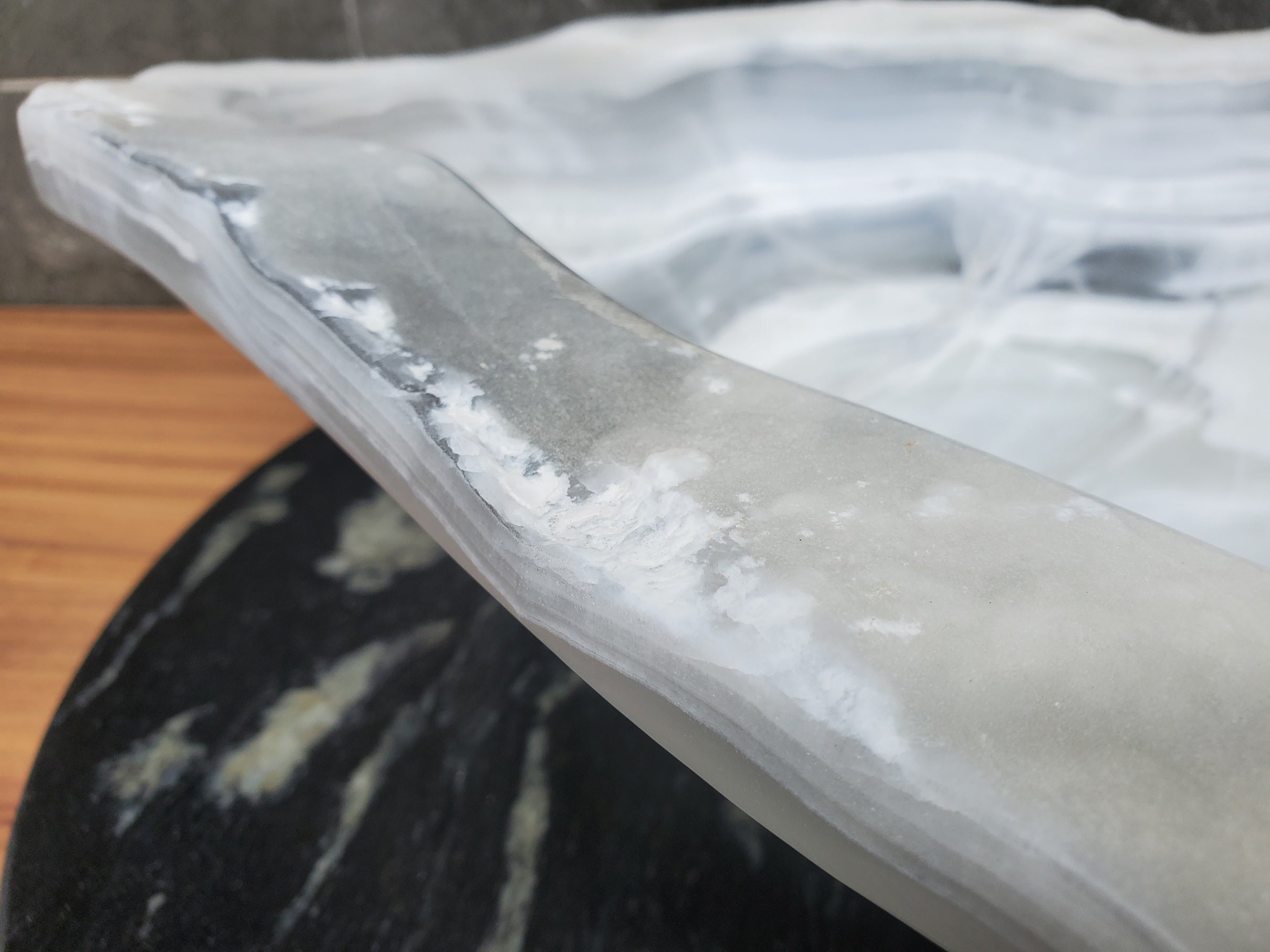 S30_05 Onyx Stone Vessel Bathroom Sink