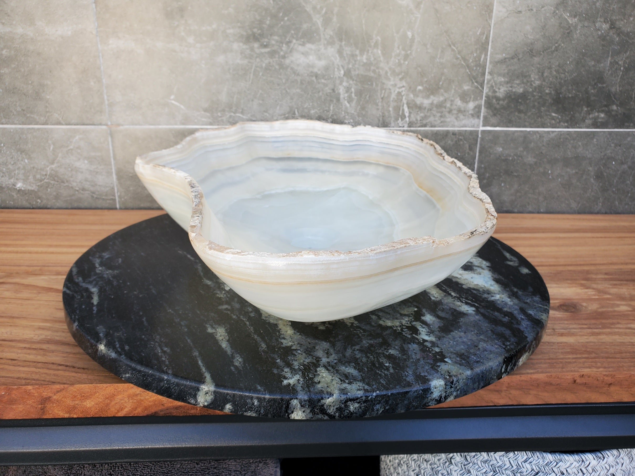 S29_09 Onyx Stone Vessel Bathroom Sink - 22 x 14.5 inch