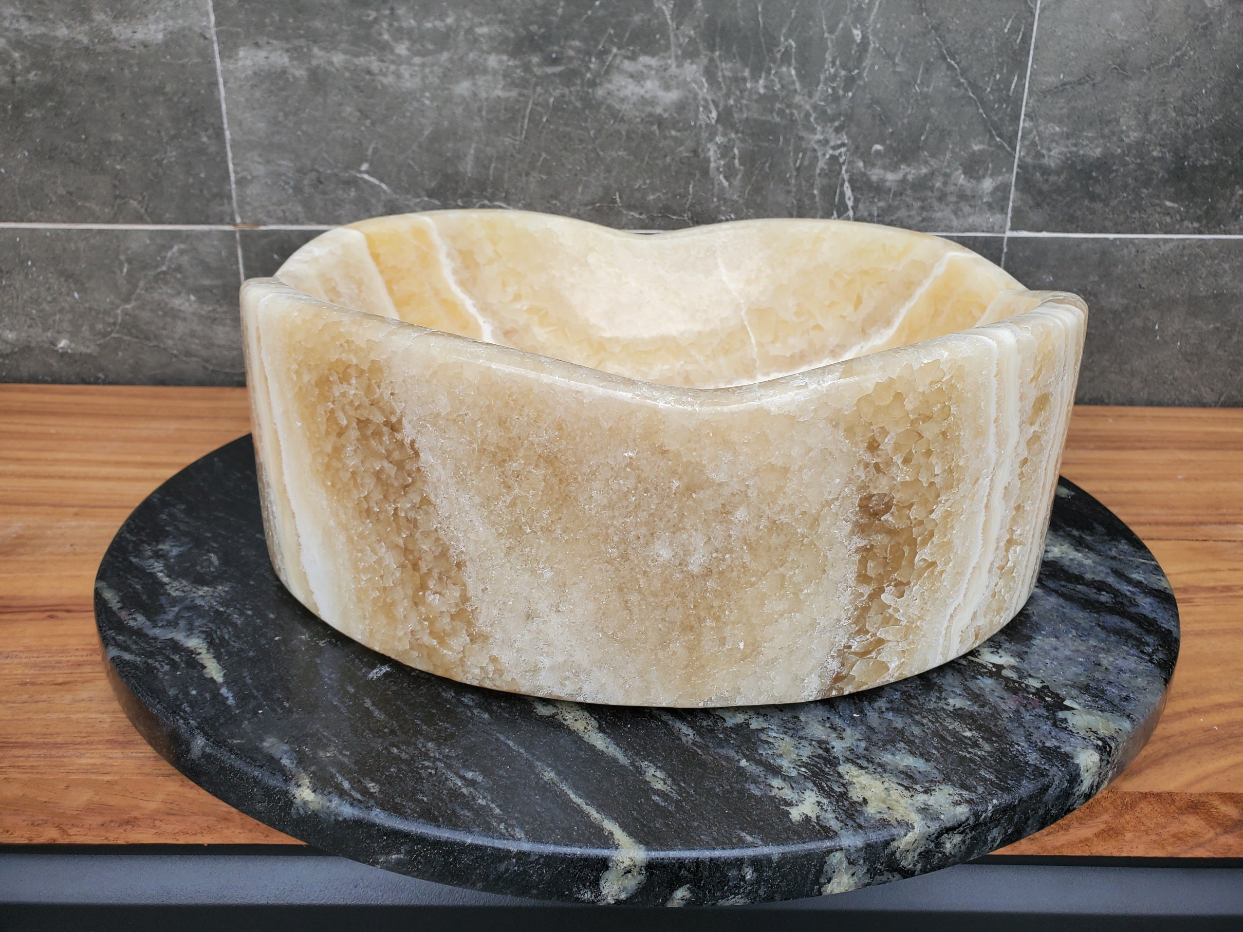 S29_11 Onyx Stone Vessel Bathroom Sink - Round