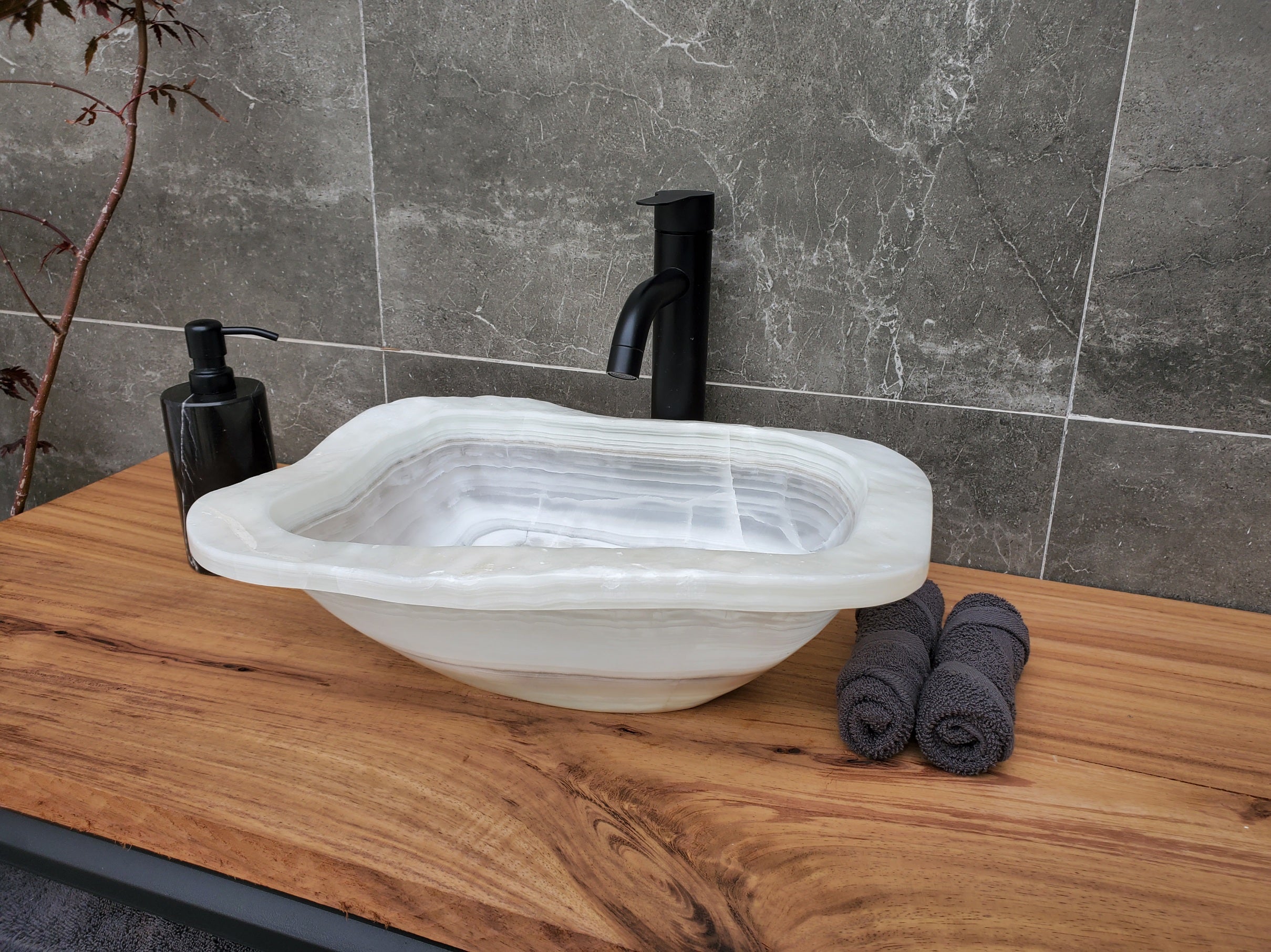 S30_10 Onyx Stone Vessel Bathroom Sink