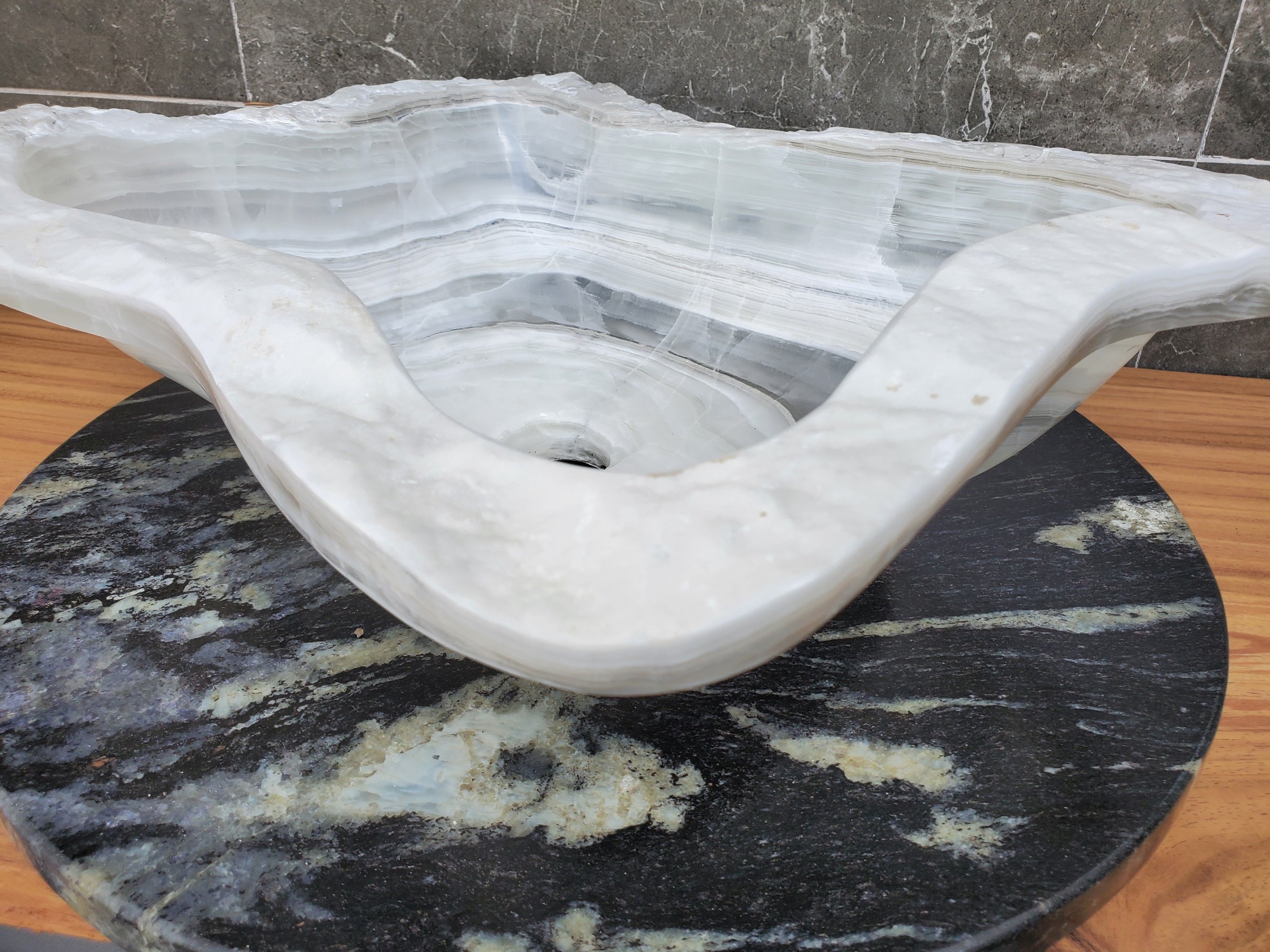 S30_11 Onyx Stone Vessel Bathroom Sink