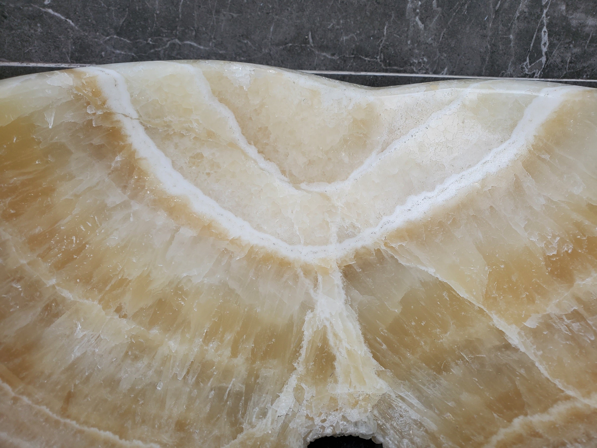 S29_12 Onyx Stone Vessel Bathroom Sink - Round