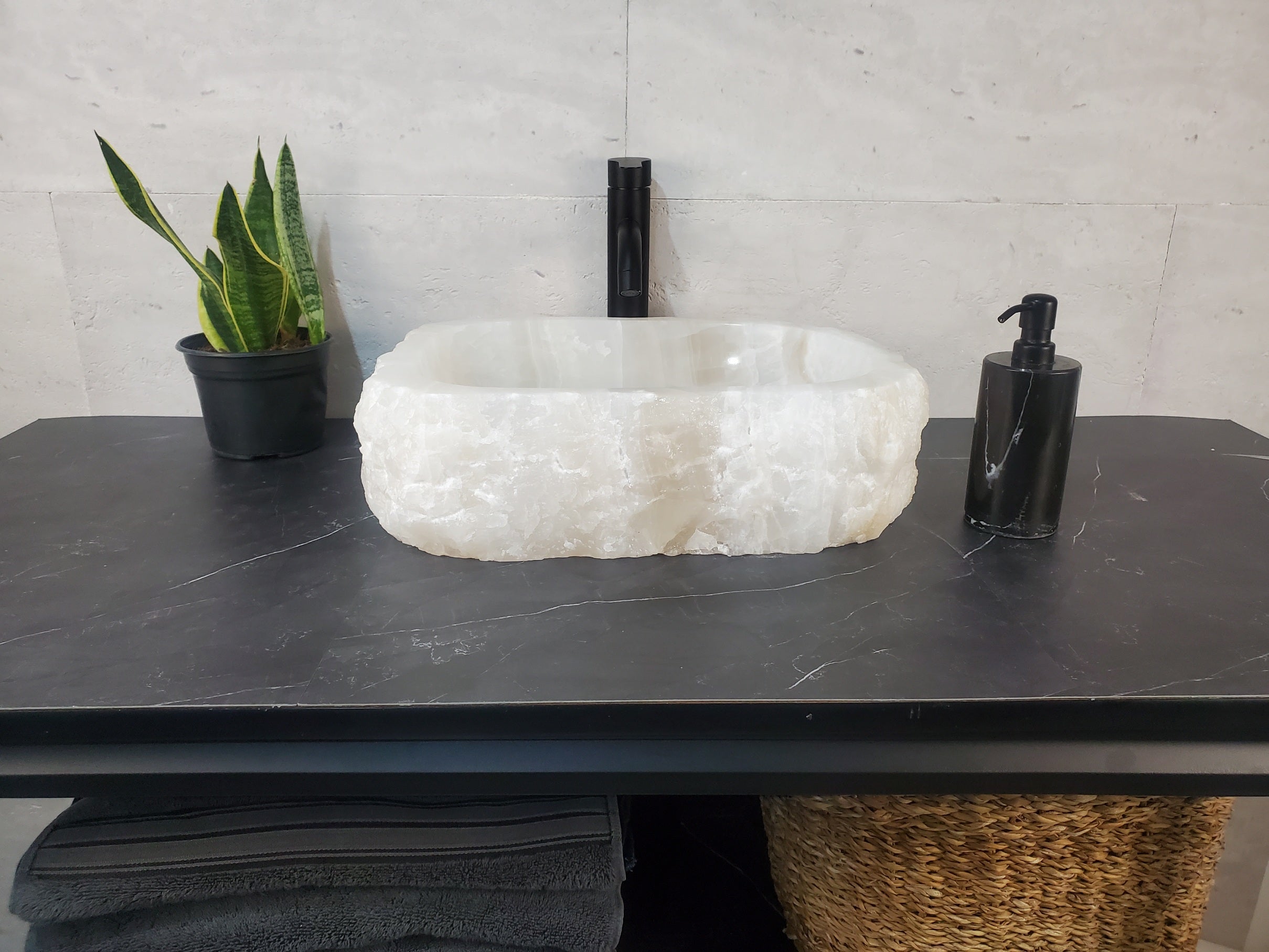 S27_16 Onyx Stone Bathroom Vessel Sink