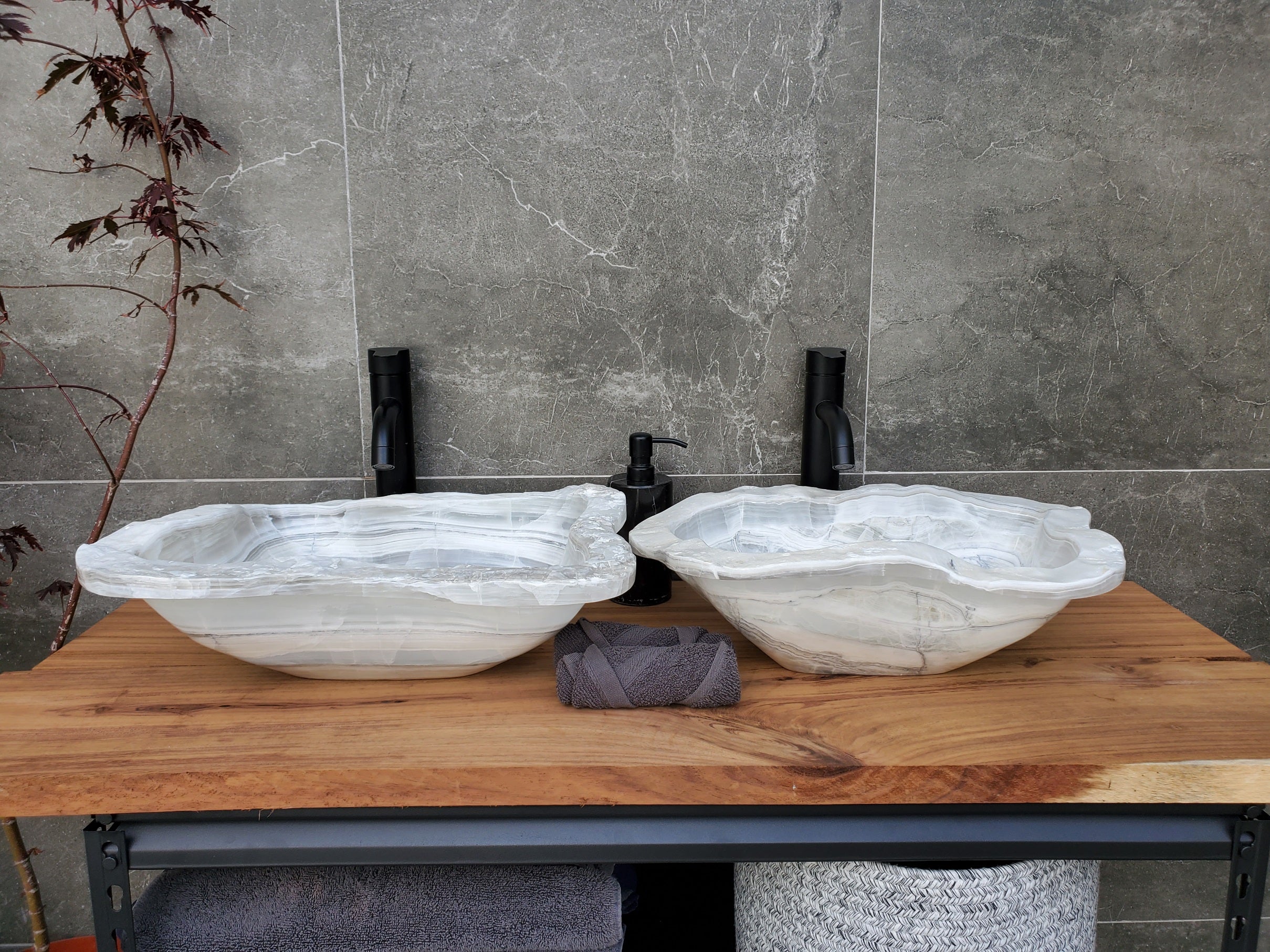 SET1057 Onyx Stone Master Bath Set of 2 (Two) Vessel Sinks