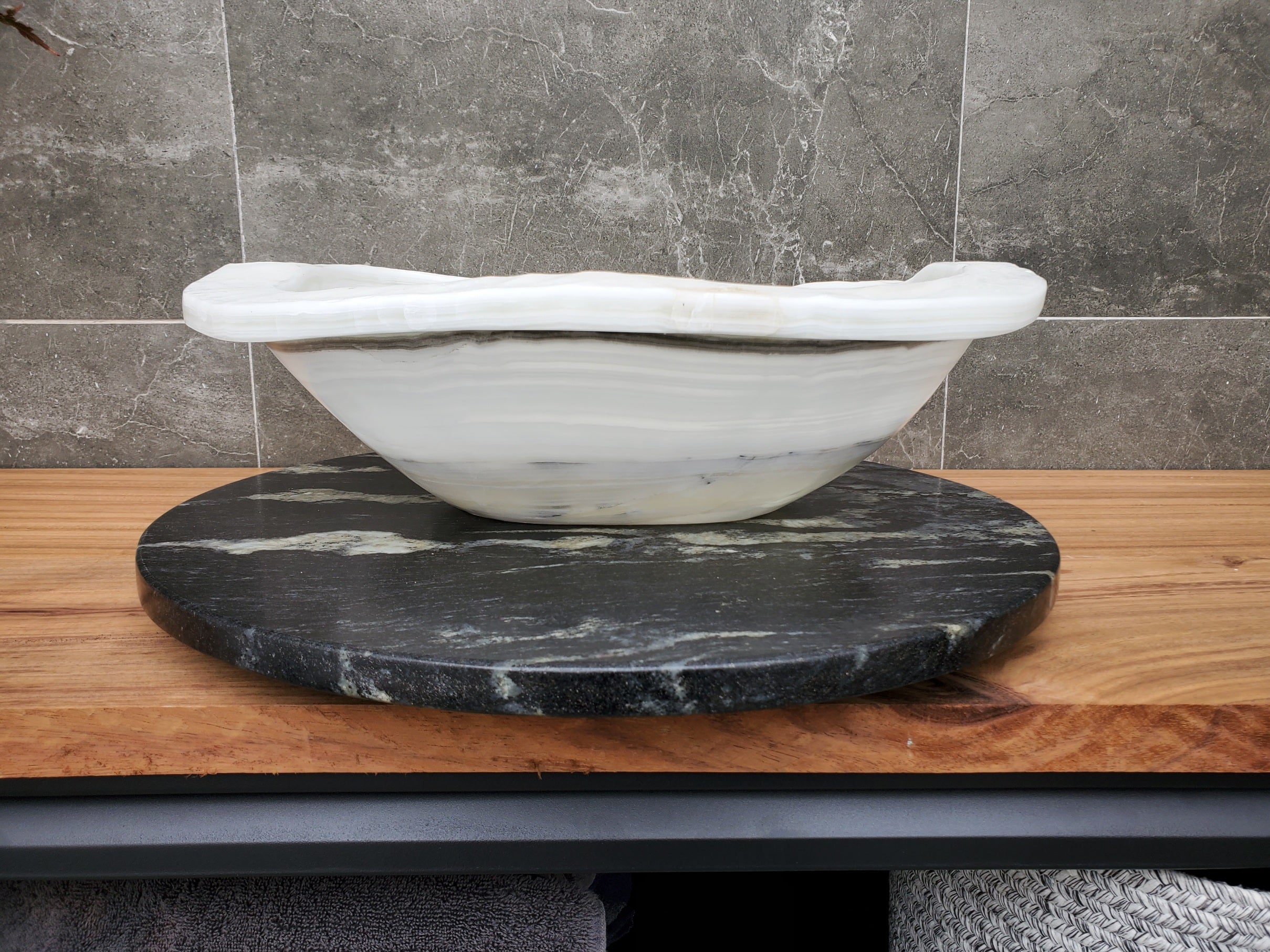 S30_09 Onyx Stone Vessel Bathroom Sink
