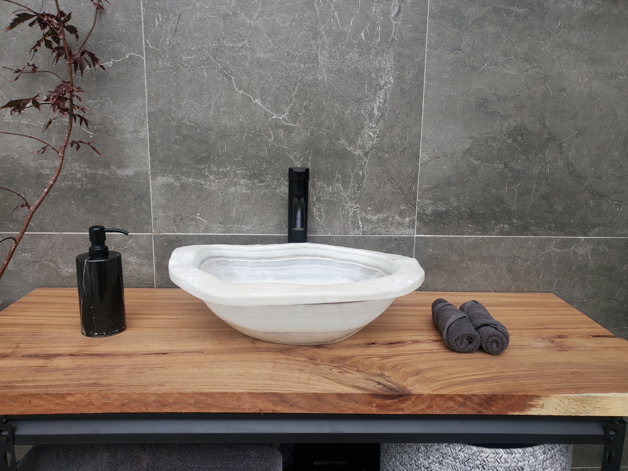 S30_09 Onyx Stone Vessel Bathroom Sink