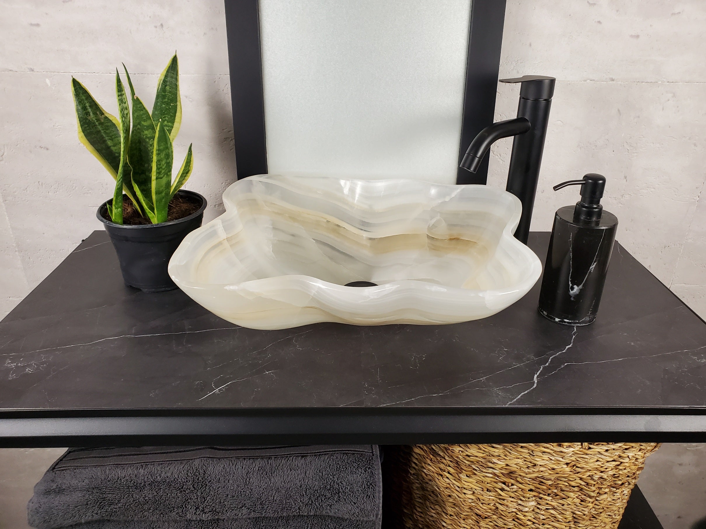 S27_01 White Onyx Stone Bathroom Vessel Sink