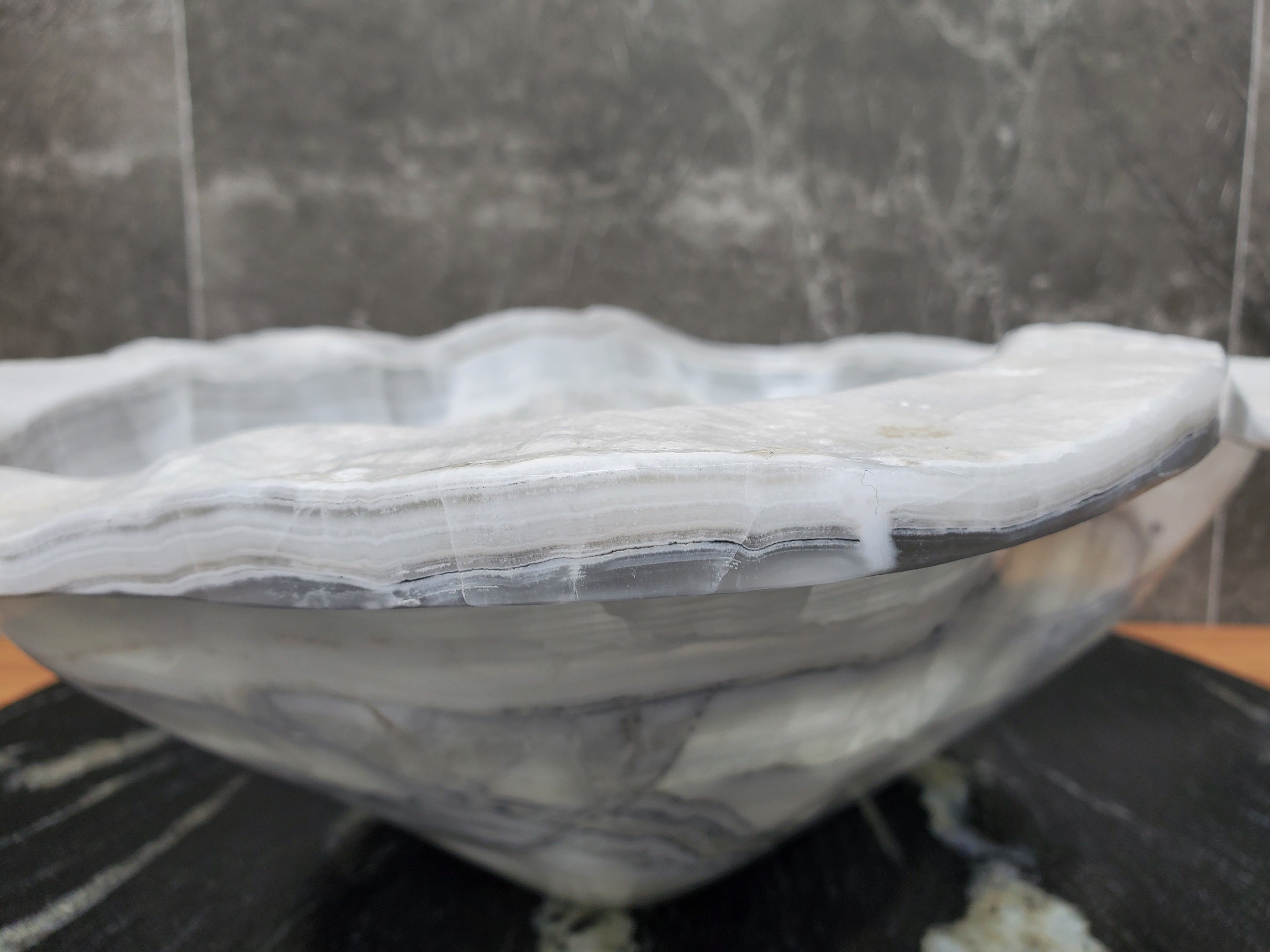 S30_12 Onyx Stone Vessel Bathroom Sink