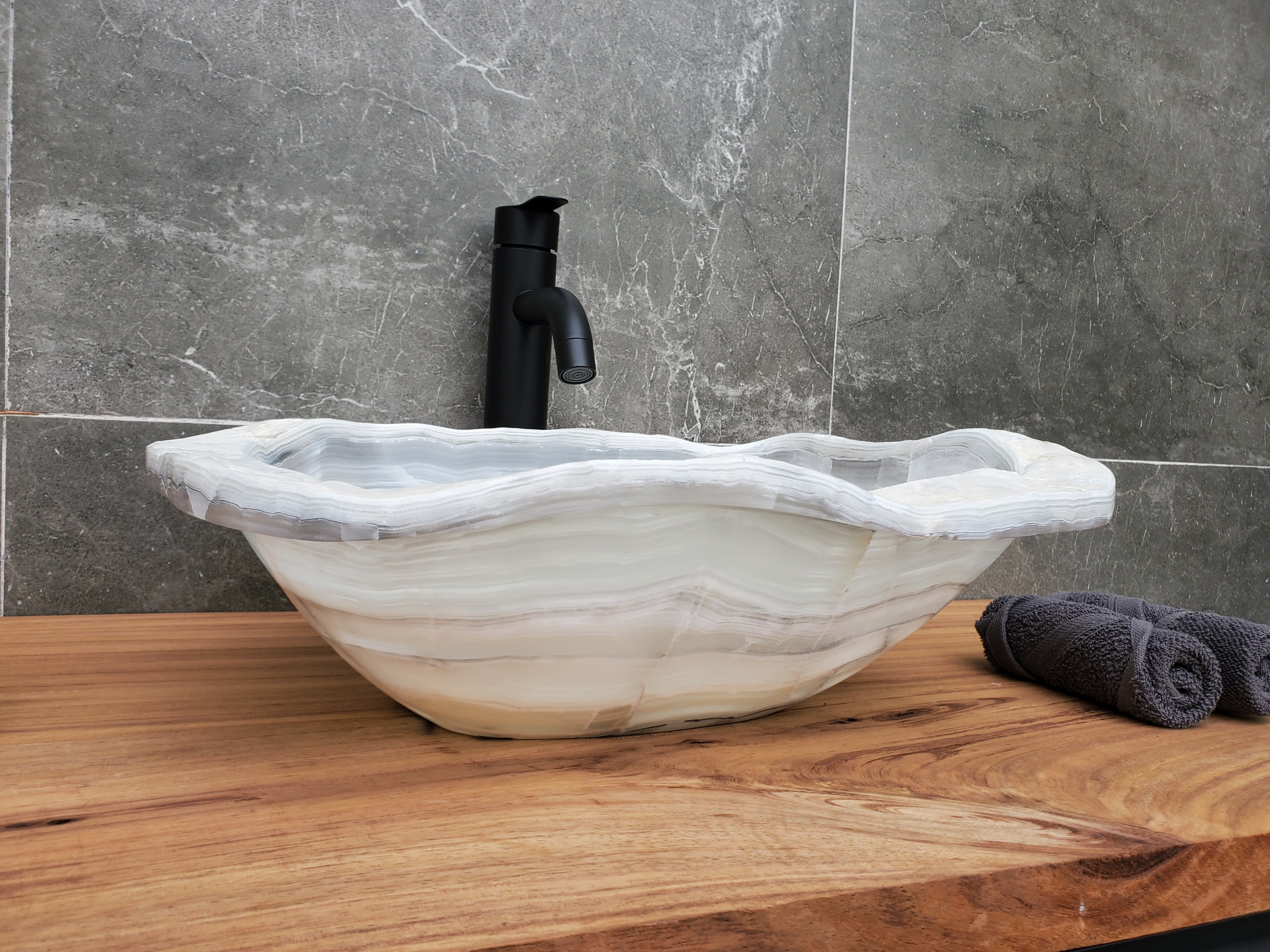 S30_06 Onyx Stone Vessel Bathroom Sink - 17 x 13.5 inch