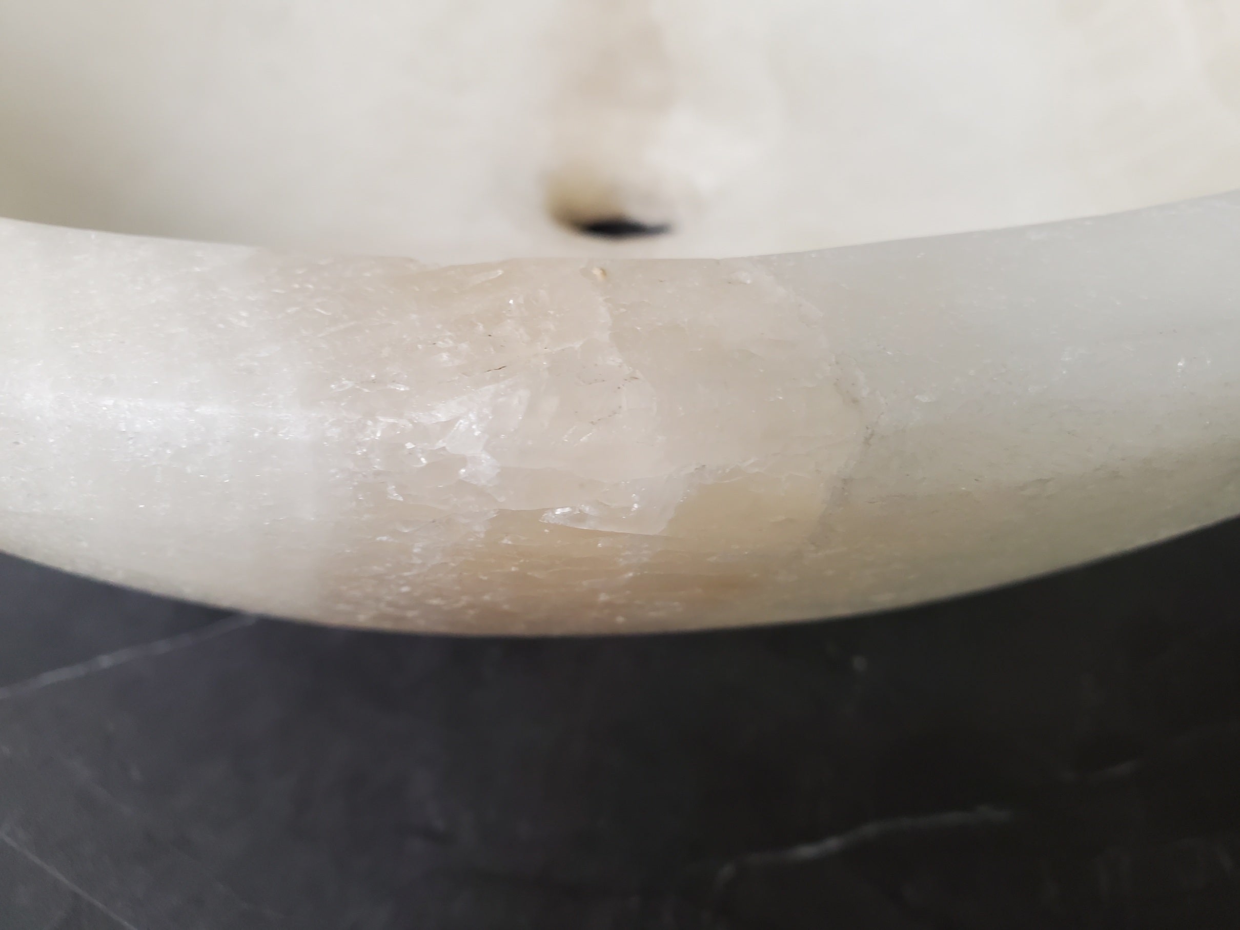 S25_05 Round Onyx Vessel Sink - 16 x 16 inch