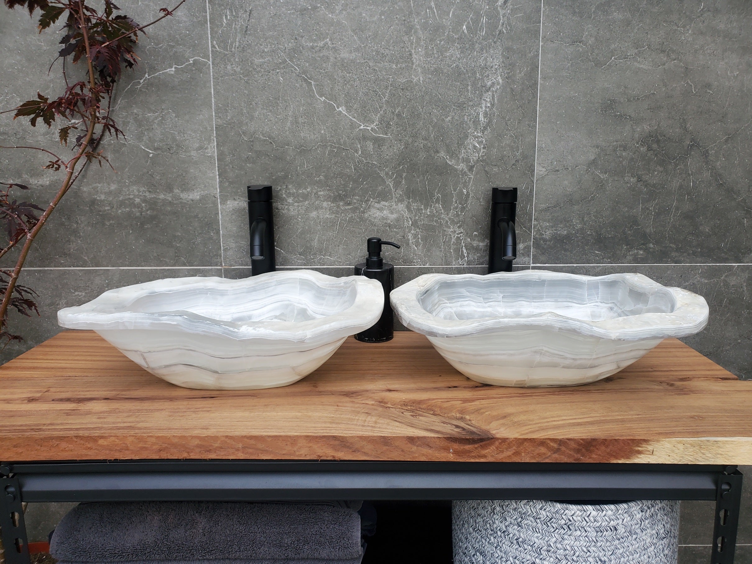 SET1054 Onyx Stone Master Bath Set of 2 (Two) Vessel Sinks