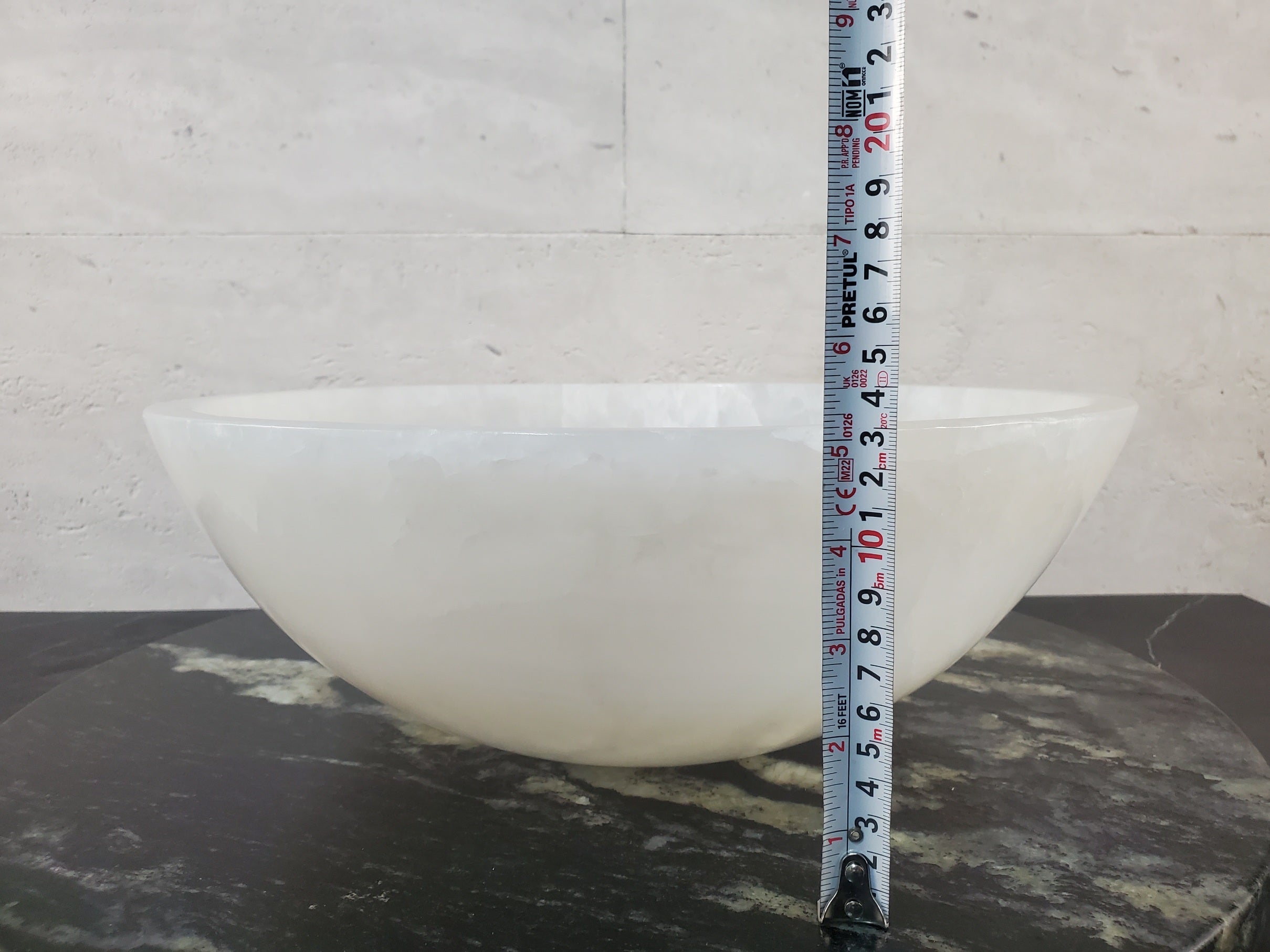 S27_08 Round Onyx Stone Vessel Sink - 15.6 x 15.6 inch