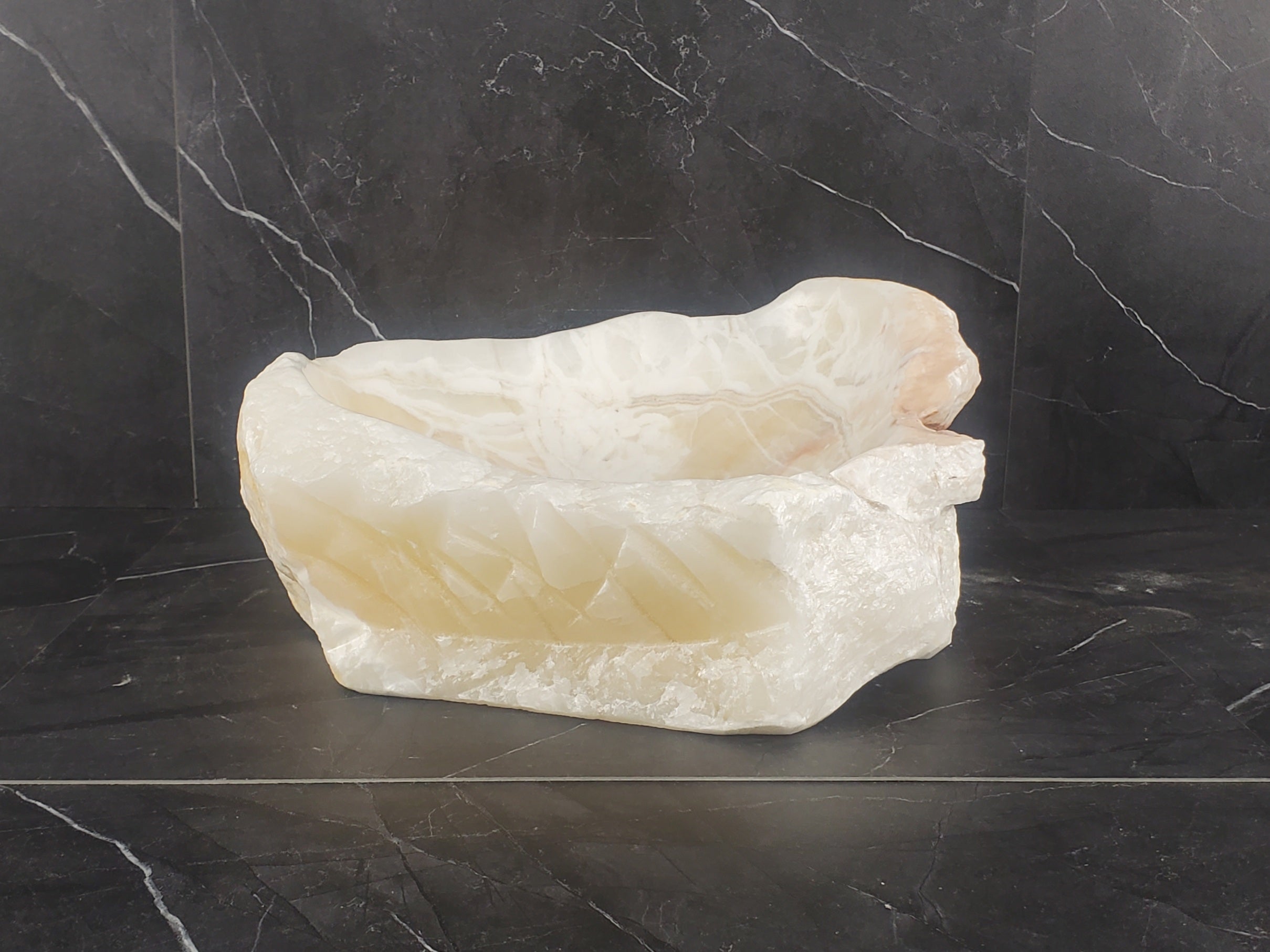 S25_06 White Onyx Stone Vessel Sink