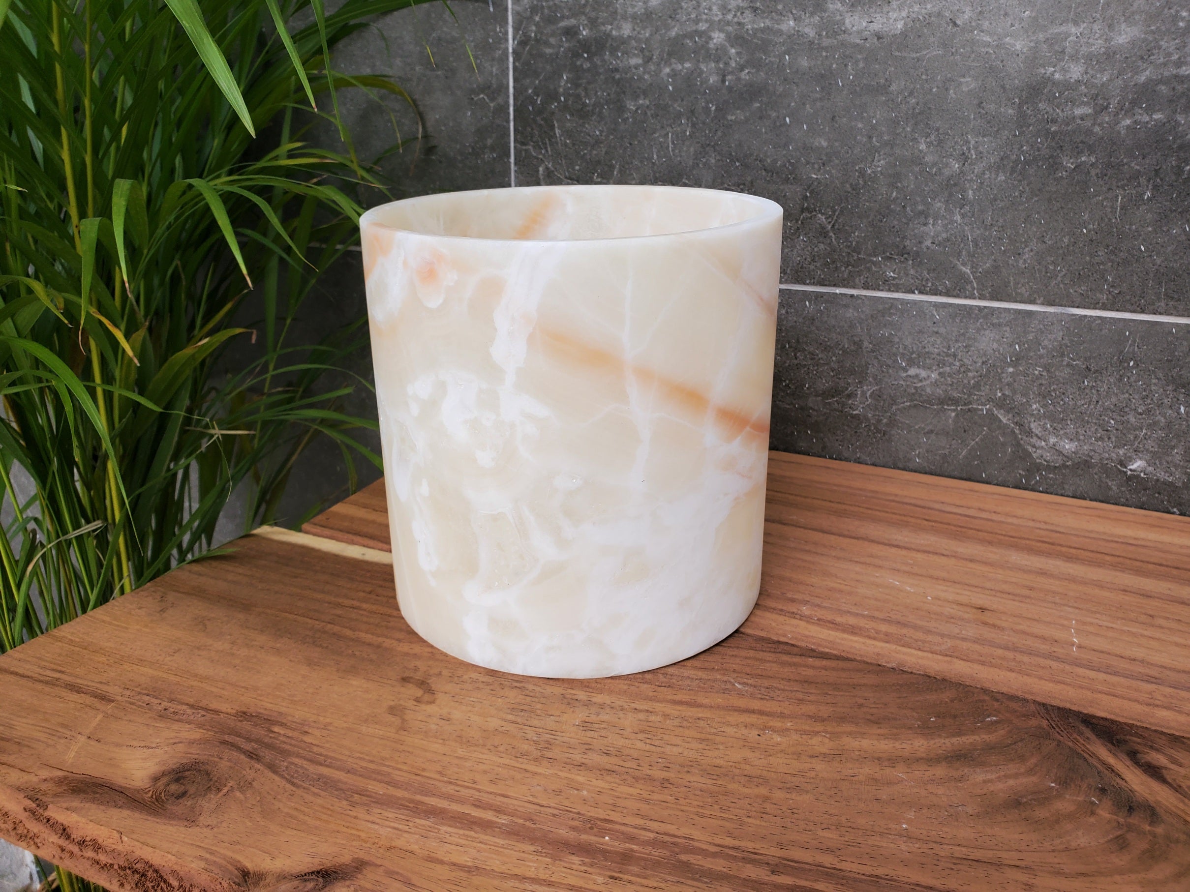 WB19 Onyx Stone Waste Basket