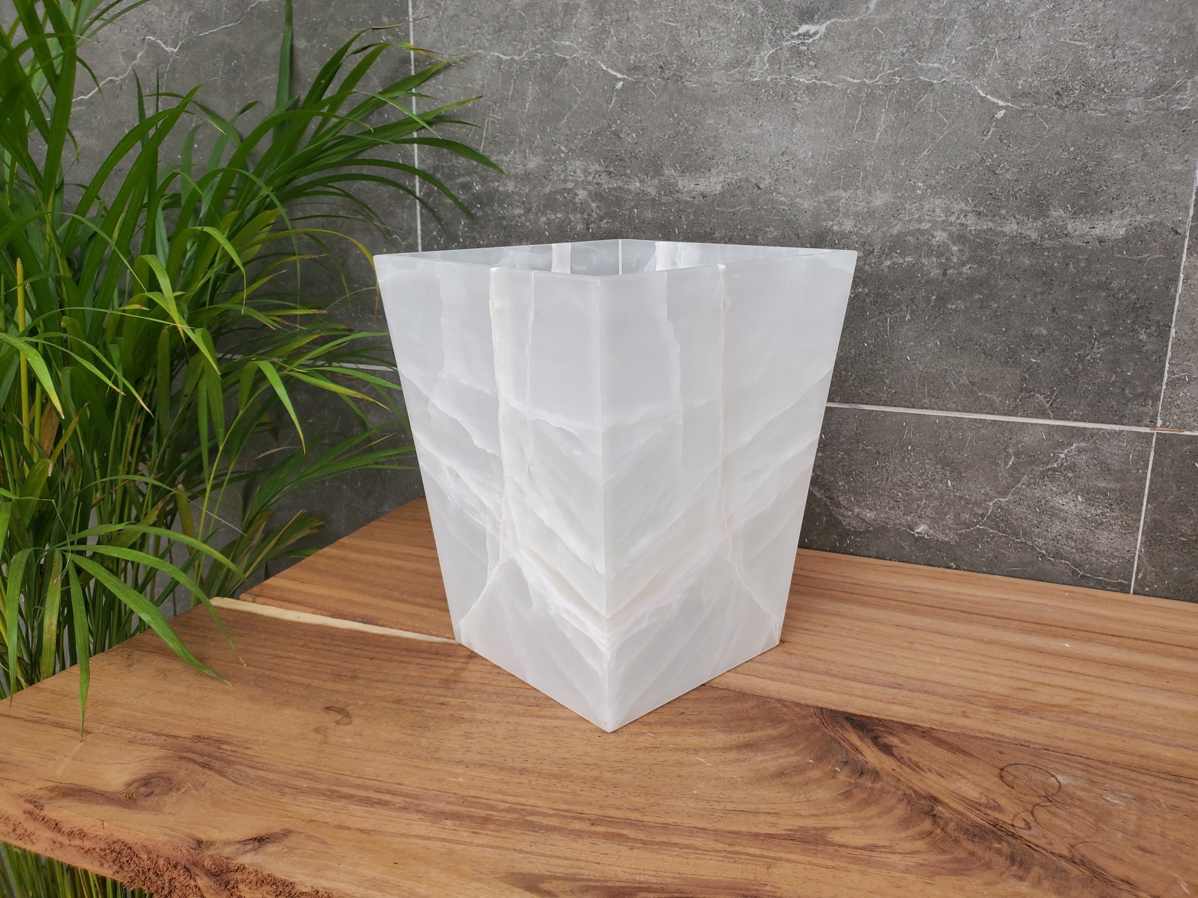 WB_14SQ Onyx Stone Waste Basket