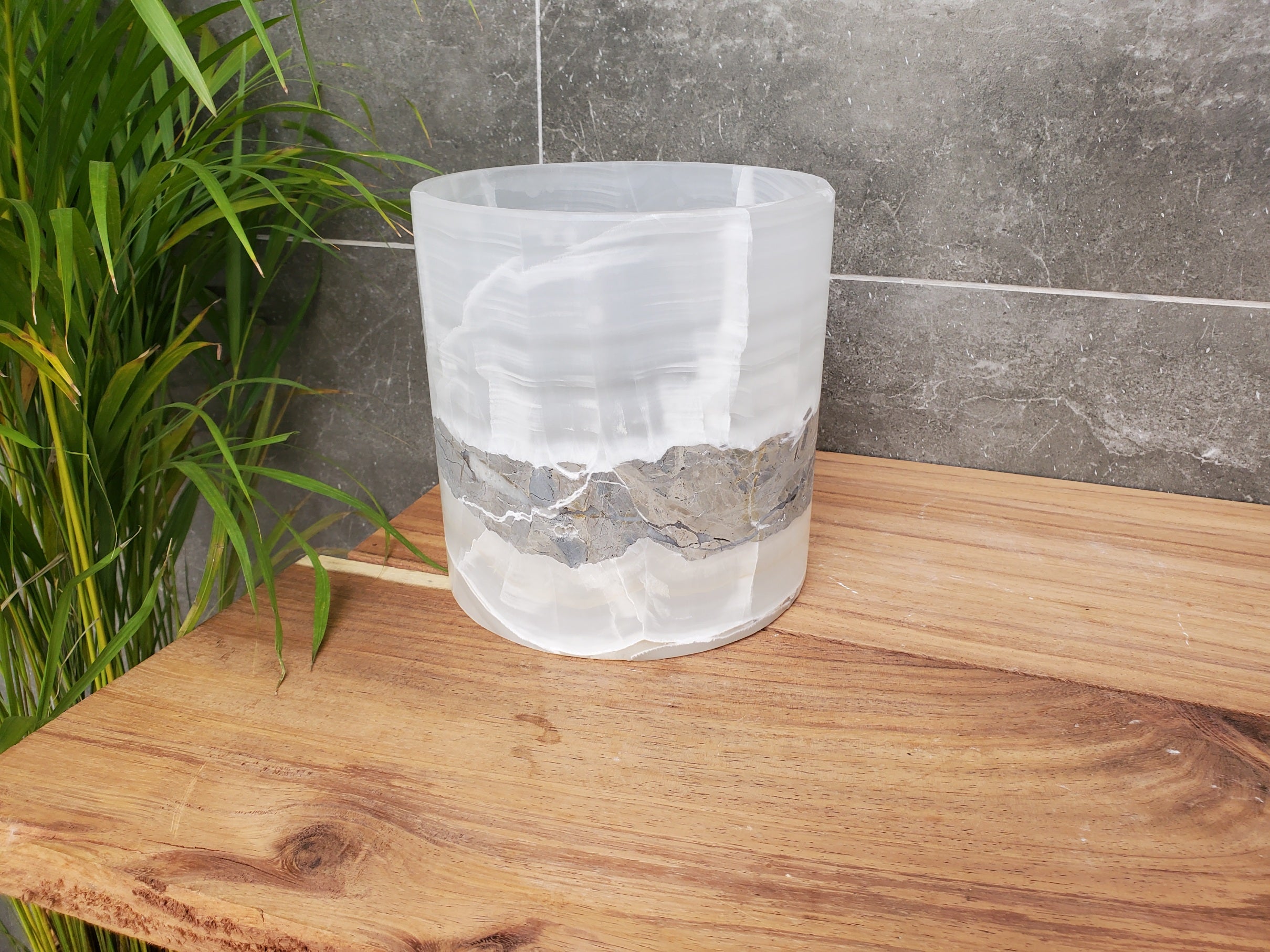 WB_13RD Onyx Stone Waste Basket