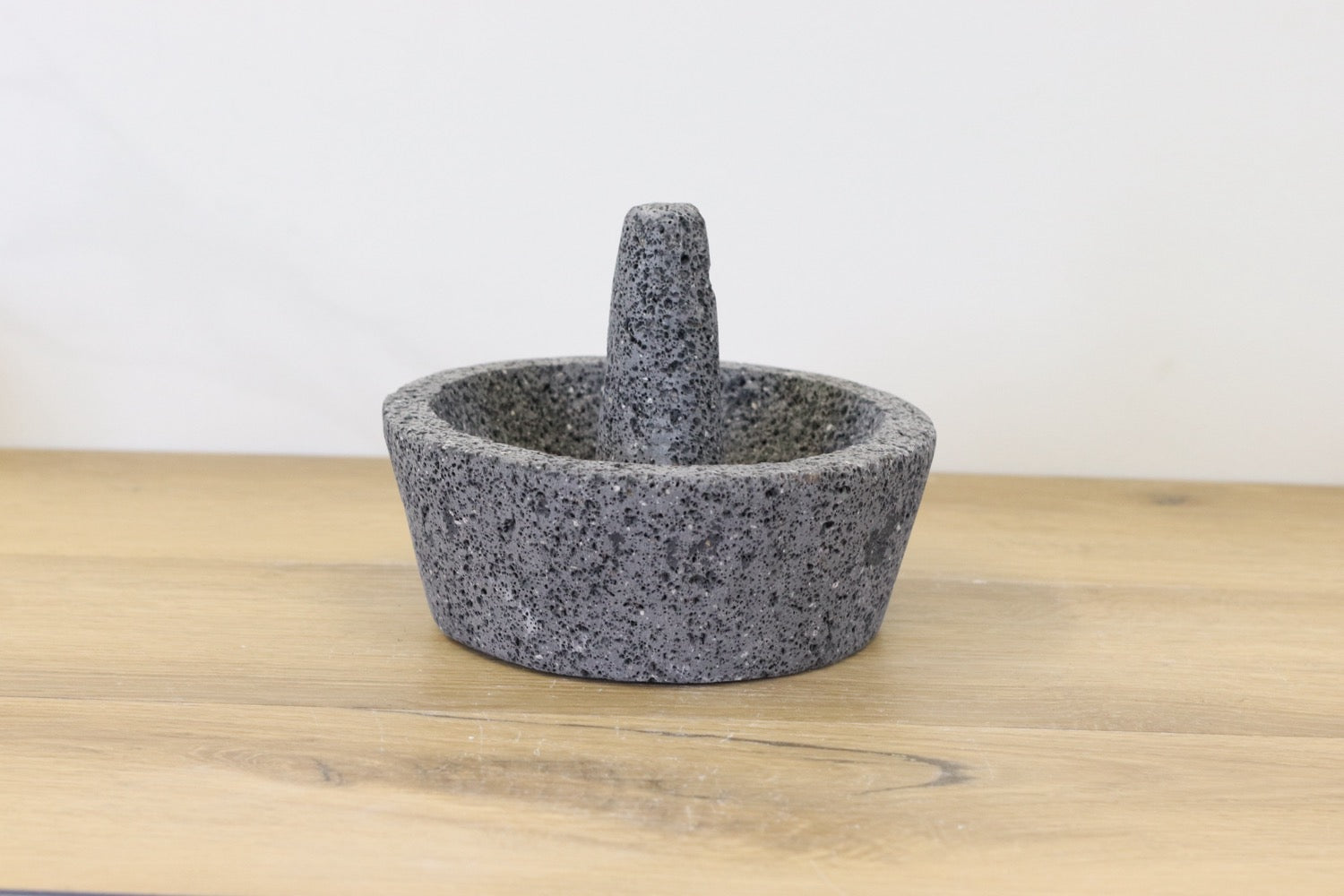 Simple Slant Bowl & Pestle - Lava Stone - 8 Inch Molcajete Accessories Kitchen & Dining Molcajete
