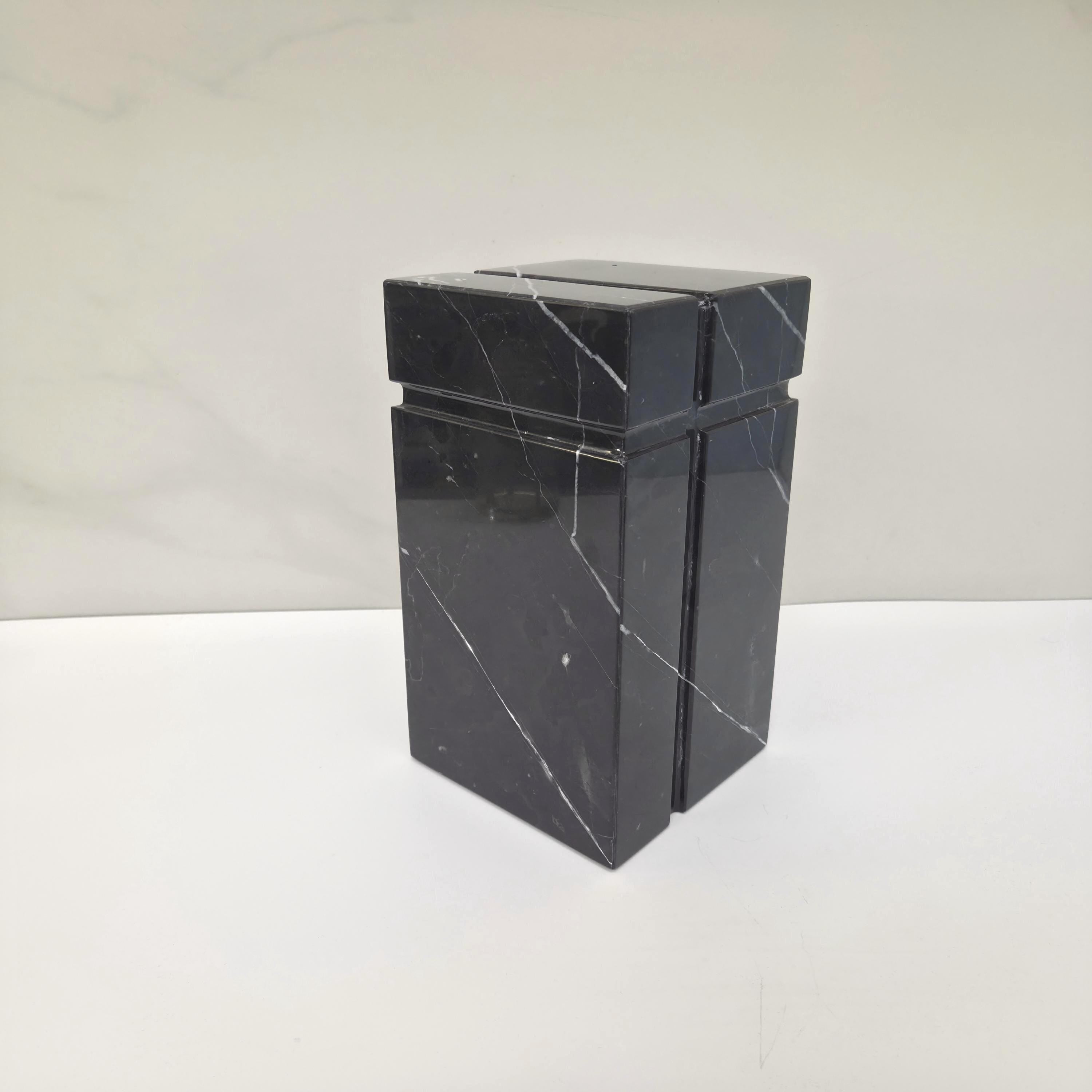 UR_11 Black Marble Stone Cremation Urn for Adult Ashes