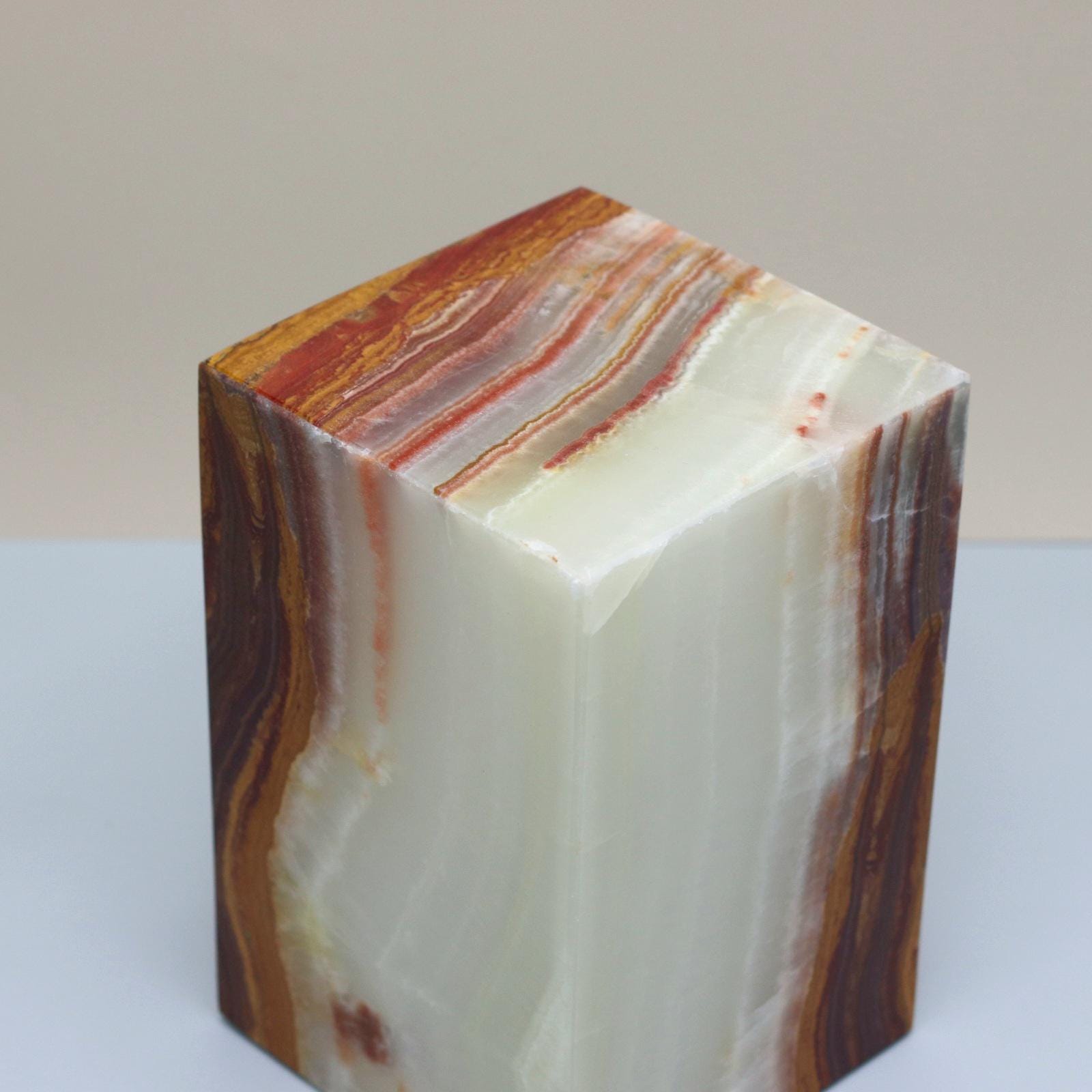 UR_09 Green Onyx Stone Cremation Urn for Ashes