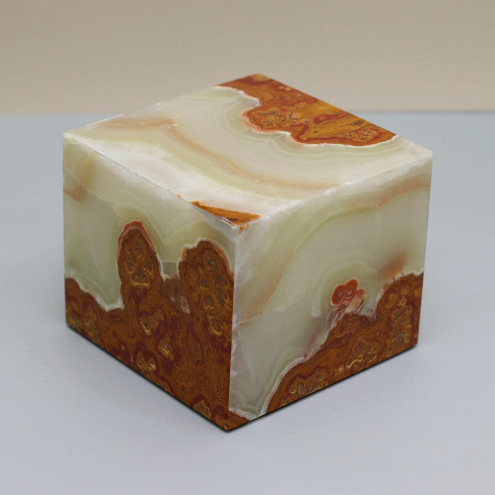 UR_10 Small Green Onyx Stone Cremation Urn for Ashes