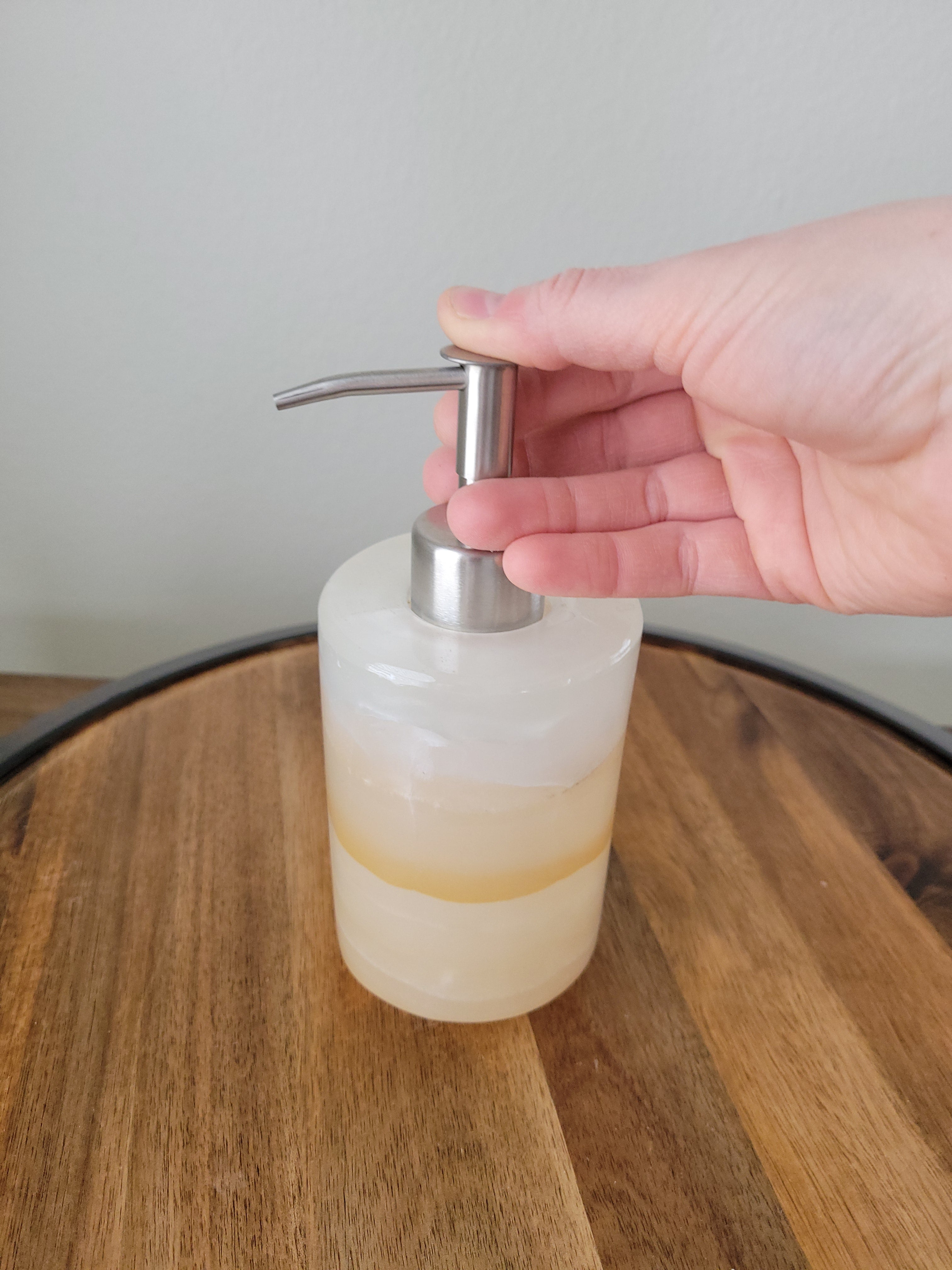 SD_58 Ivory Onyx Stone Liquid Soap or Lotion Dispenser