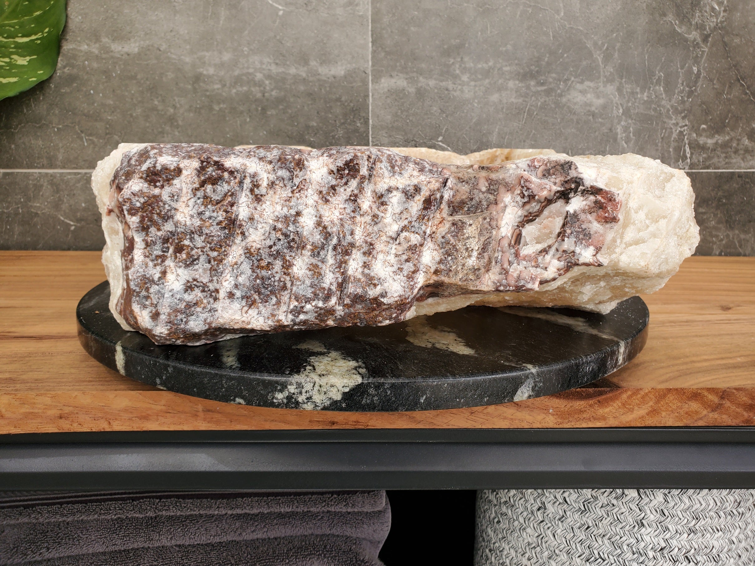 S31_15 Onyx Stone Vessel Bathroom Sink - 17.5 x 16 inch