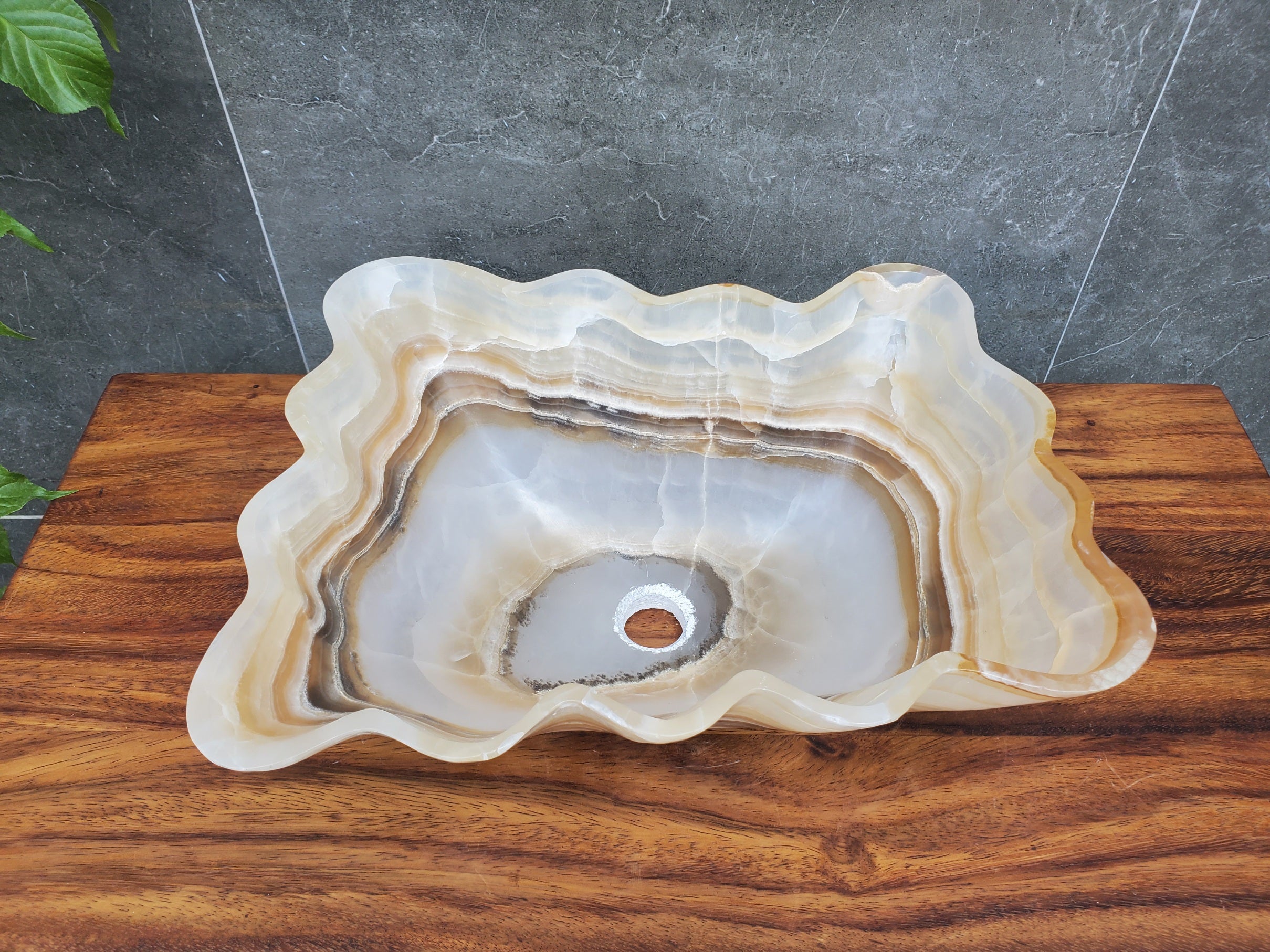 S22_11 White and Brown Onyx Bathroom Vessel Sink