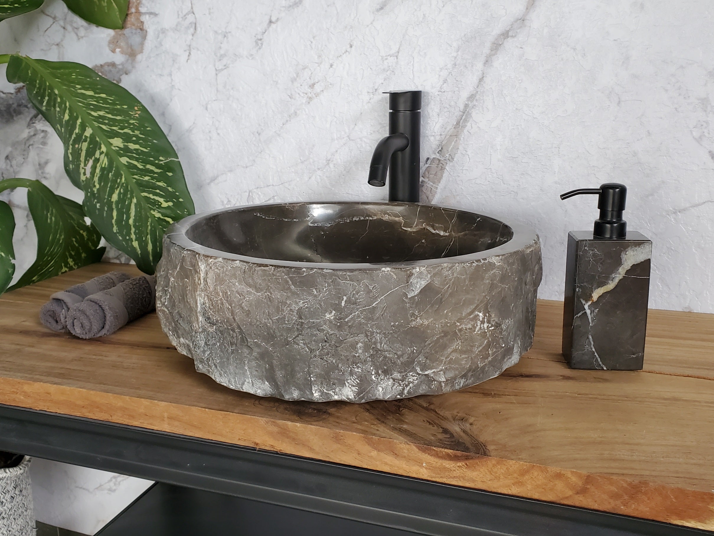 S37_24 Round Black Marble Stone Vessel Bathroom Sink Featured Marble Sinks Sinks