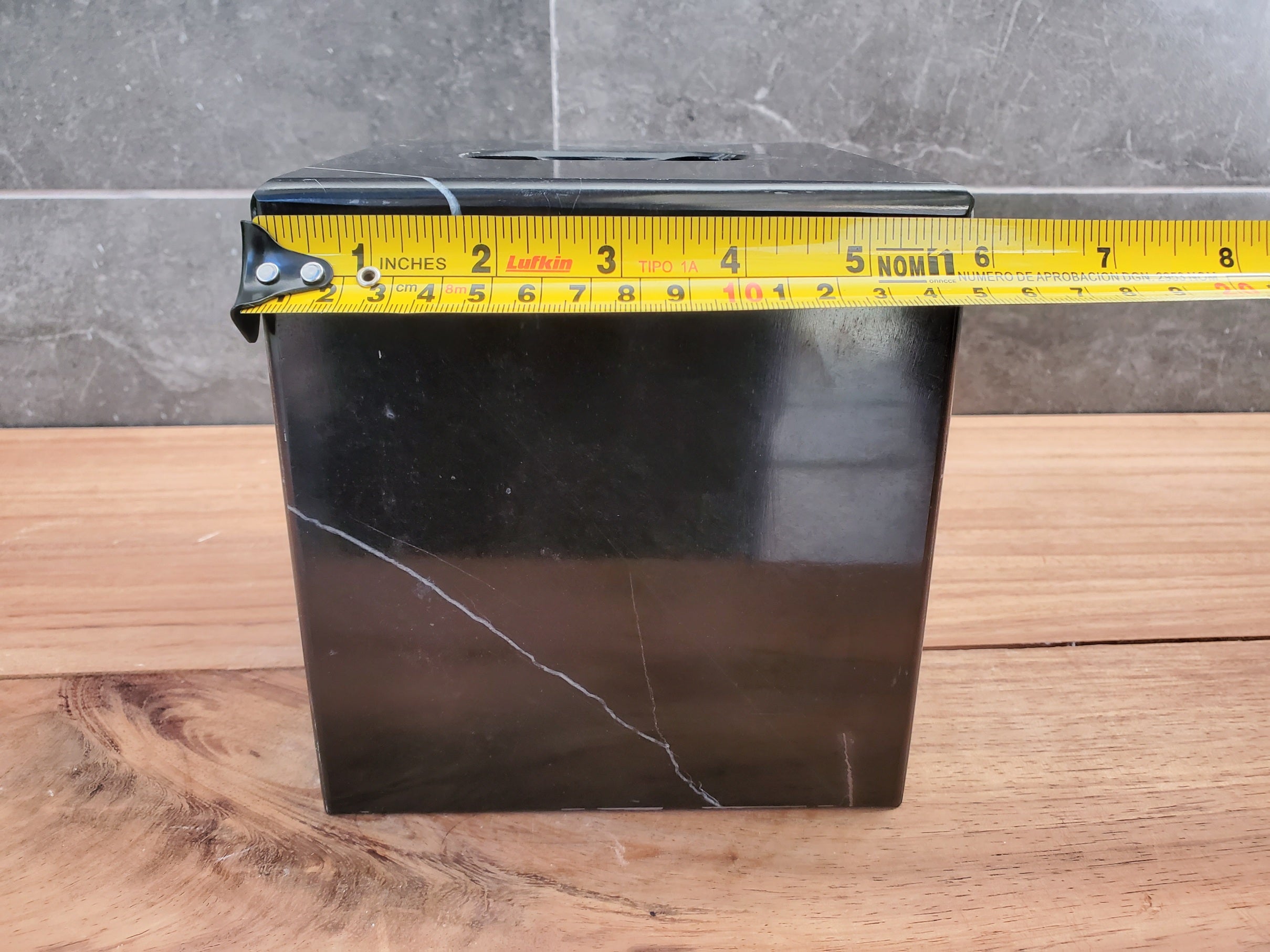 TCSQ_60 Marble Tissue Box Cover (Cube)