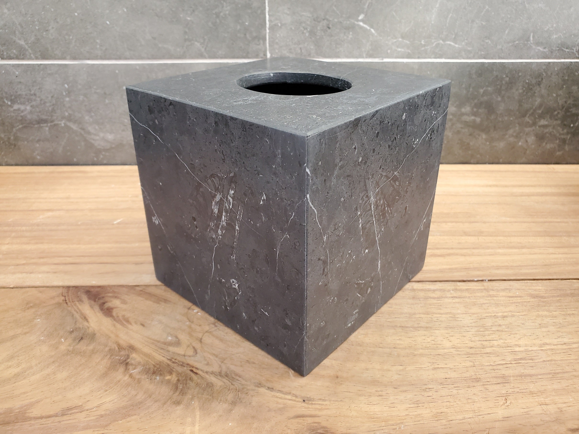 TCSQ_60 Marble Tissue Box Cover (Cube)