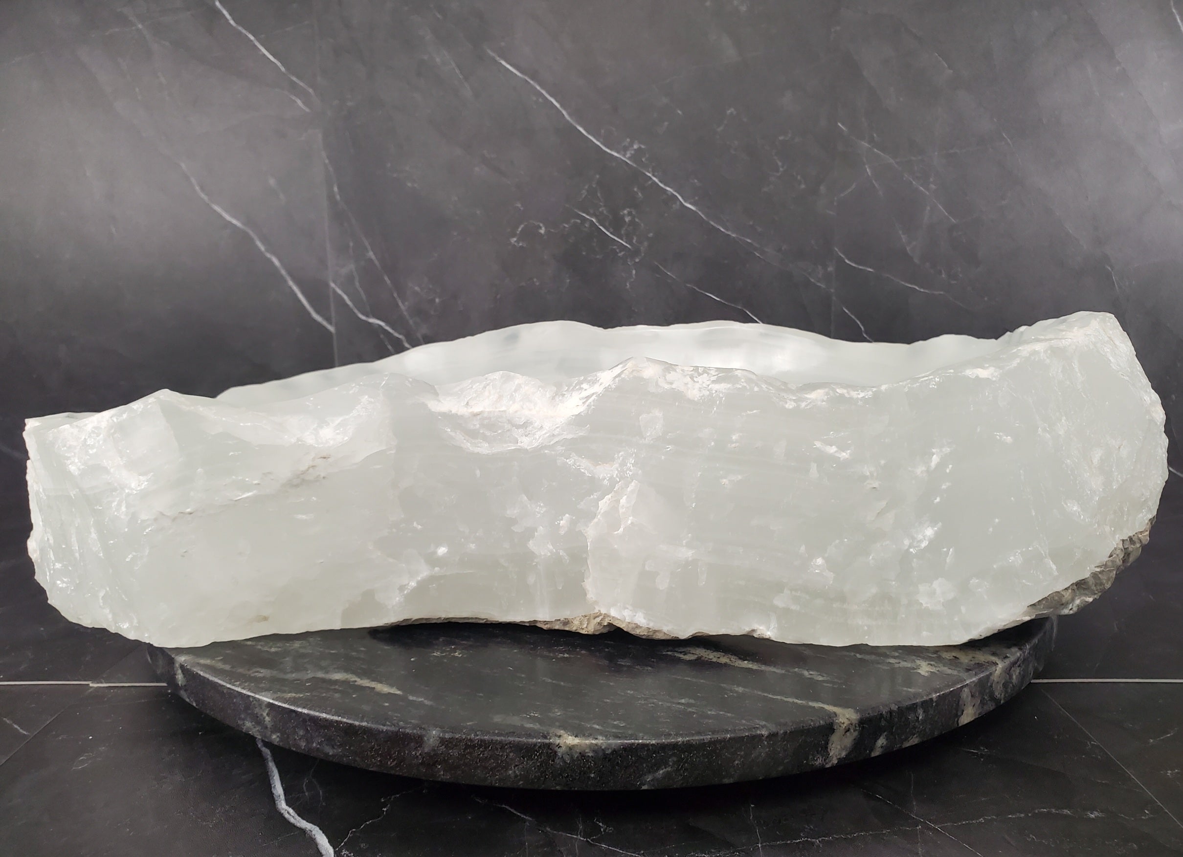 S26_06 Onyx Stone Bathroom Vessel Sink