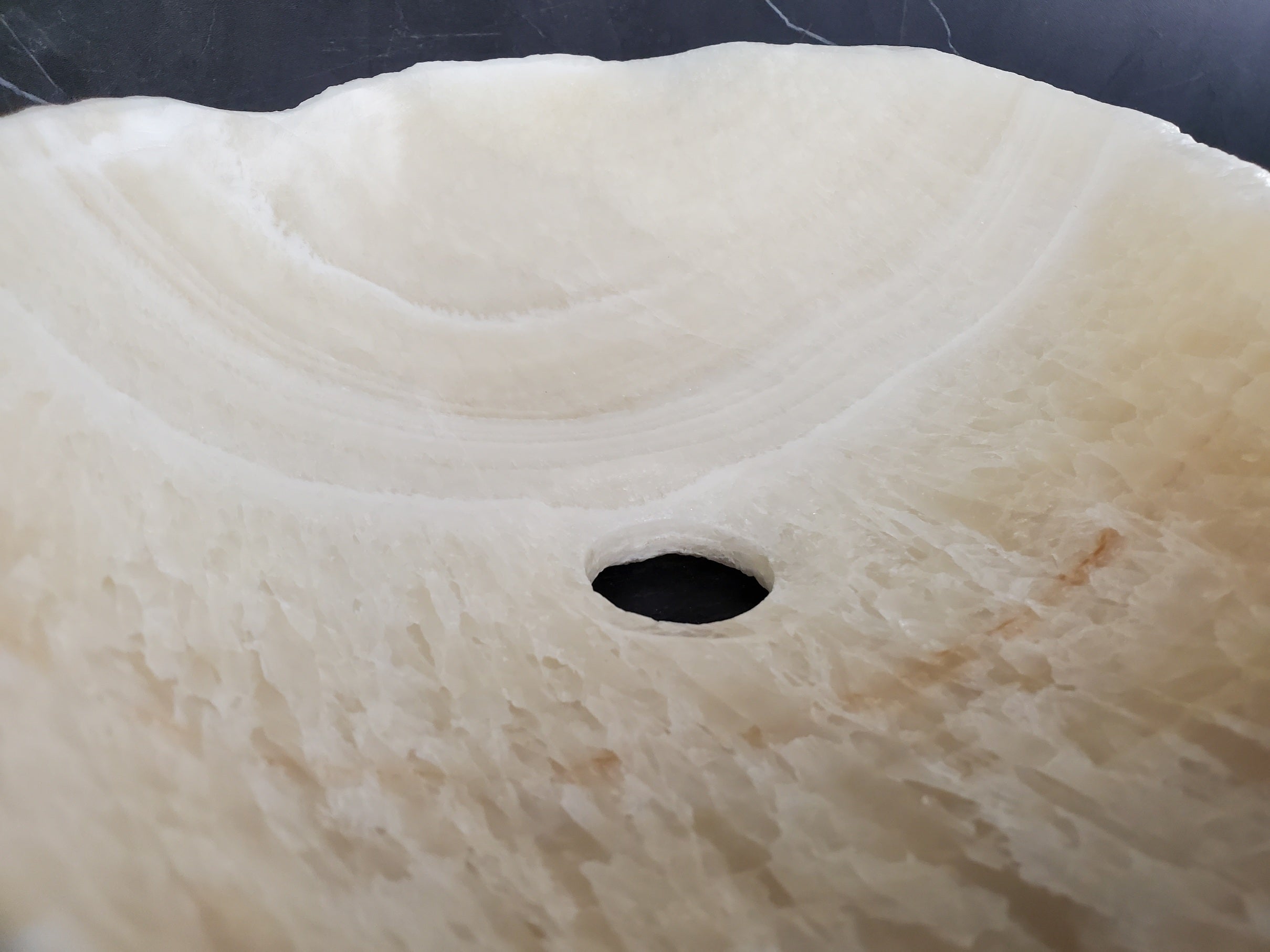 S25_20 Onyx Stone Vessel Sink