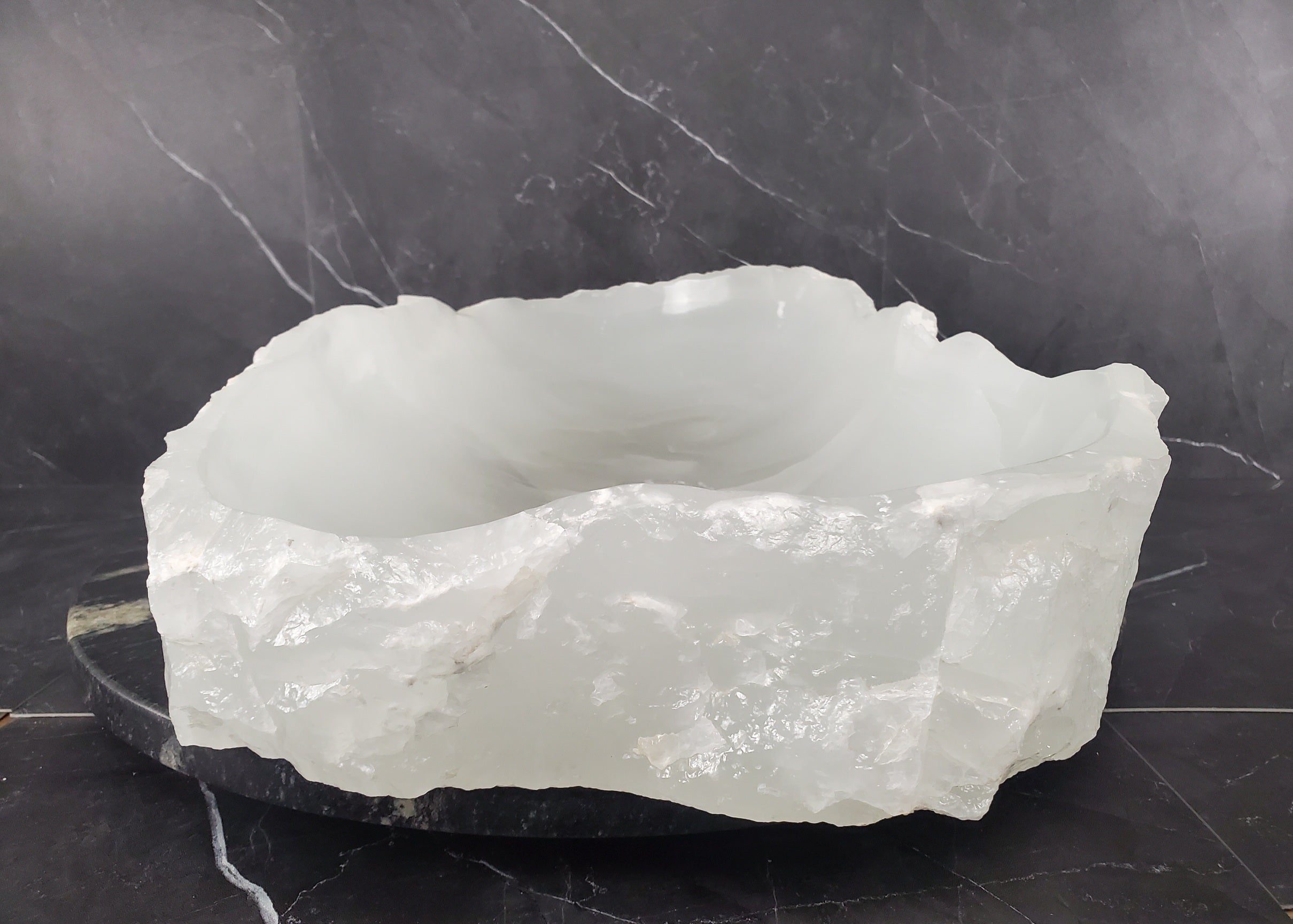S26_06 Onyx Stone Bathroom Vessel Sink