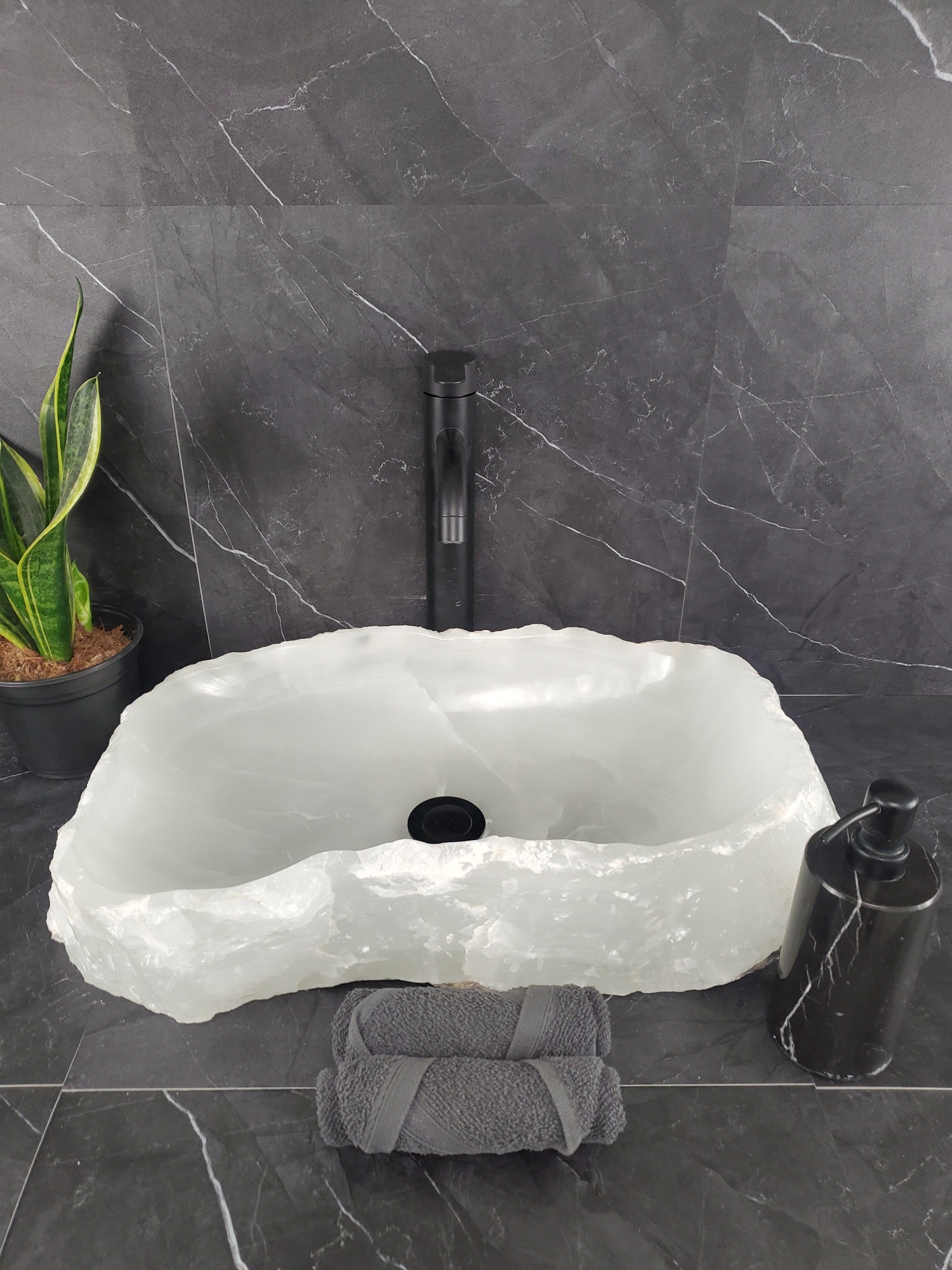 S26_06 Onyx Stone Bathroom Vessel Sink