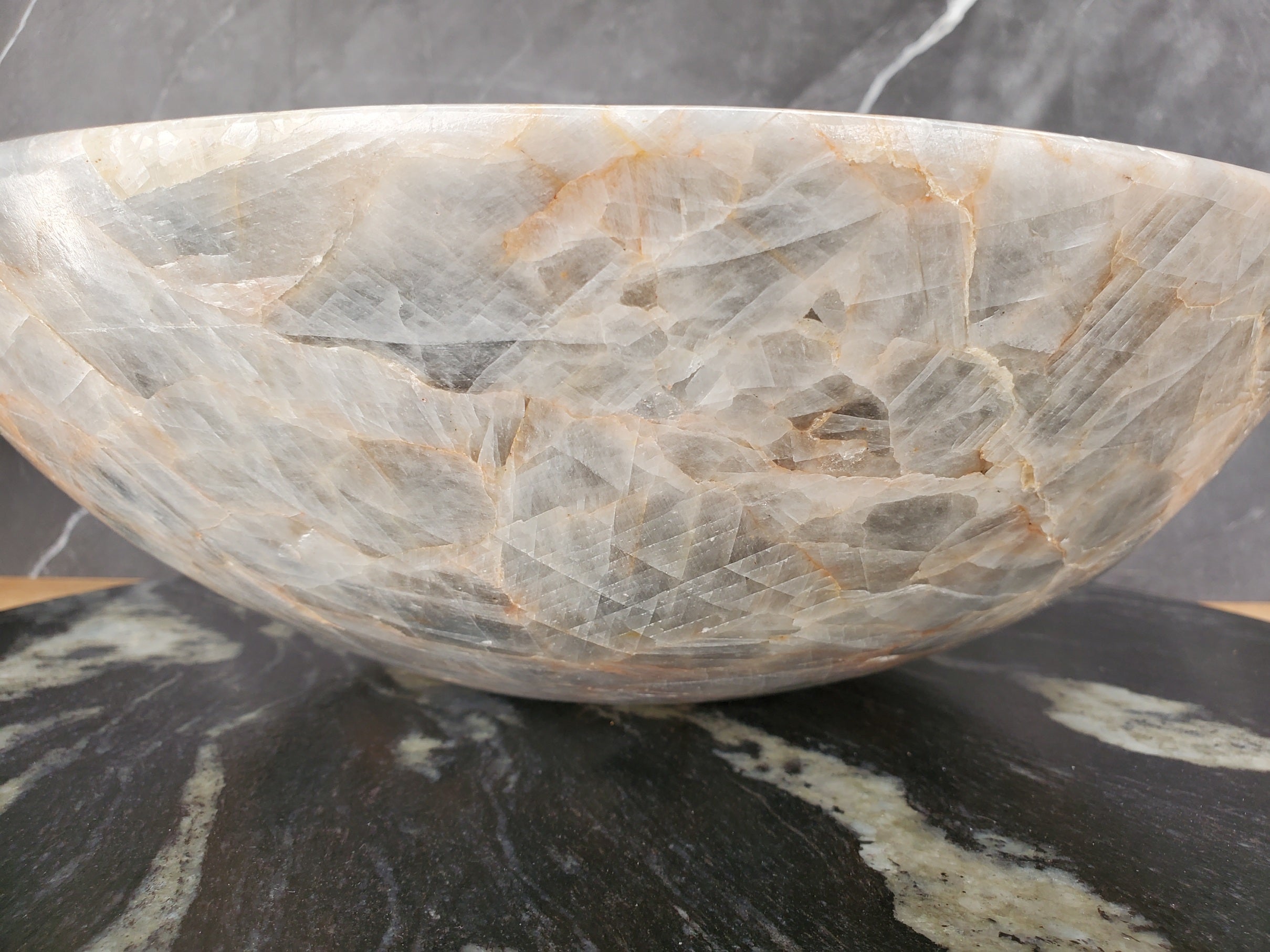 S34_12 Fluorite Stone Round Vessel Sink - 15.5 x 15.5 inch