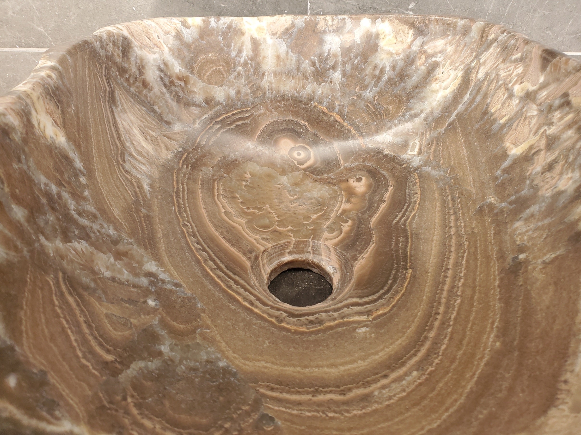 S33_11 Onyx Stone Vessel Sink
