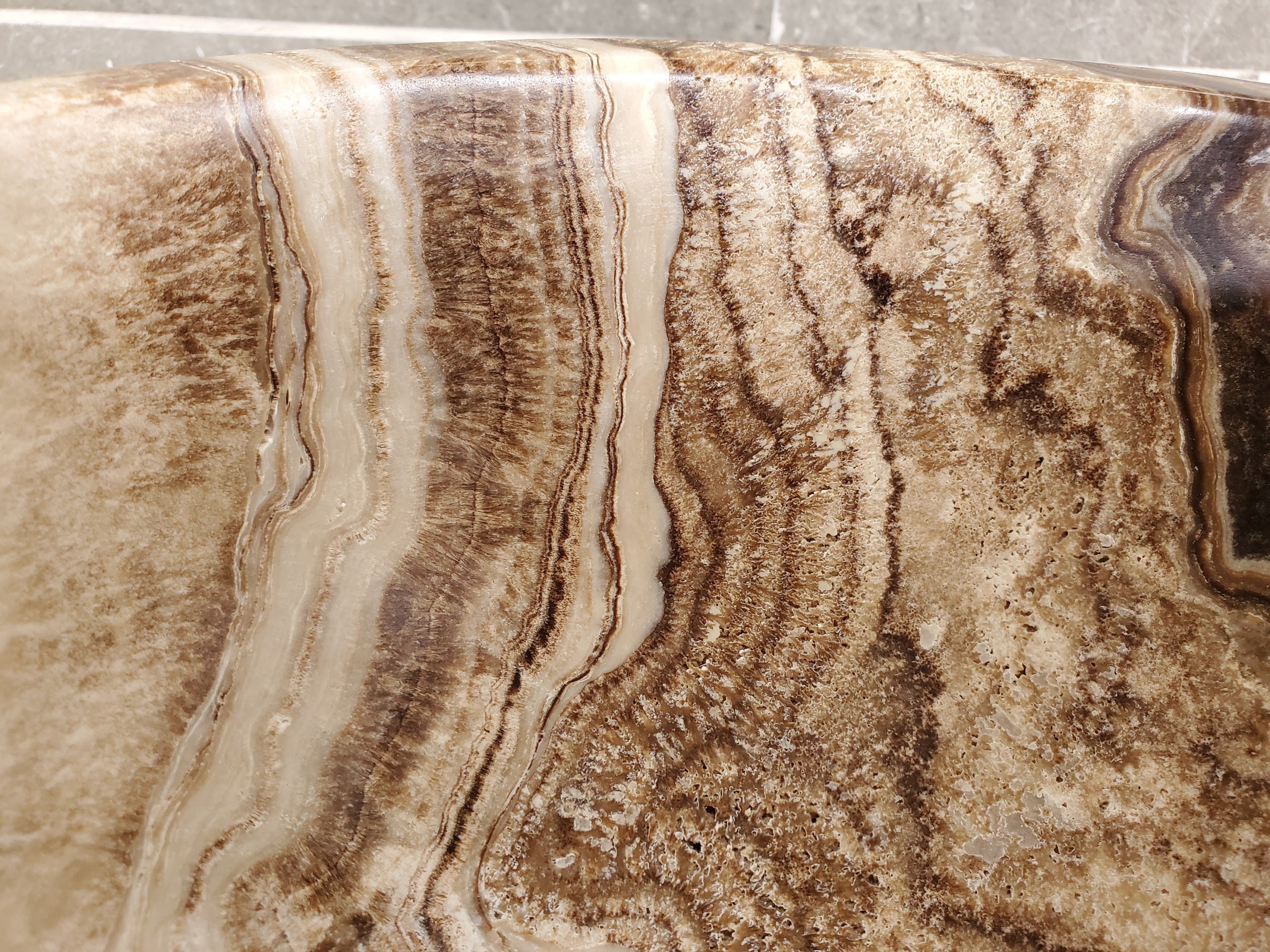 S33_44 Onyx Bathroom Vessel Sink - Round