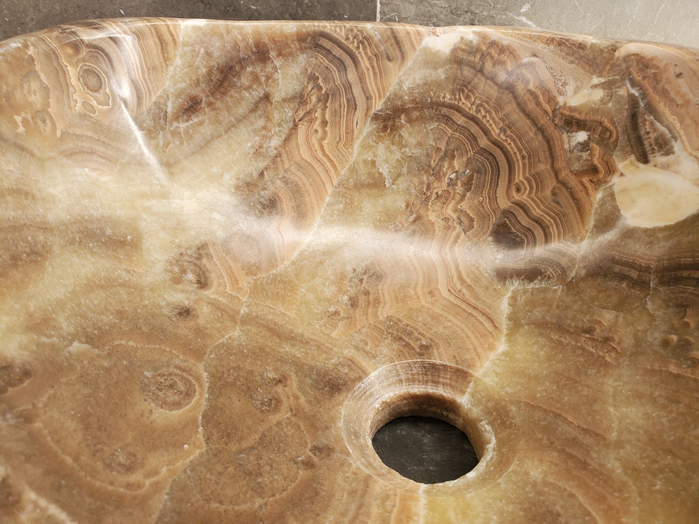 S34_07 Onyx Stone Vessel Sink - 14 x 13.5 inch