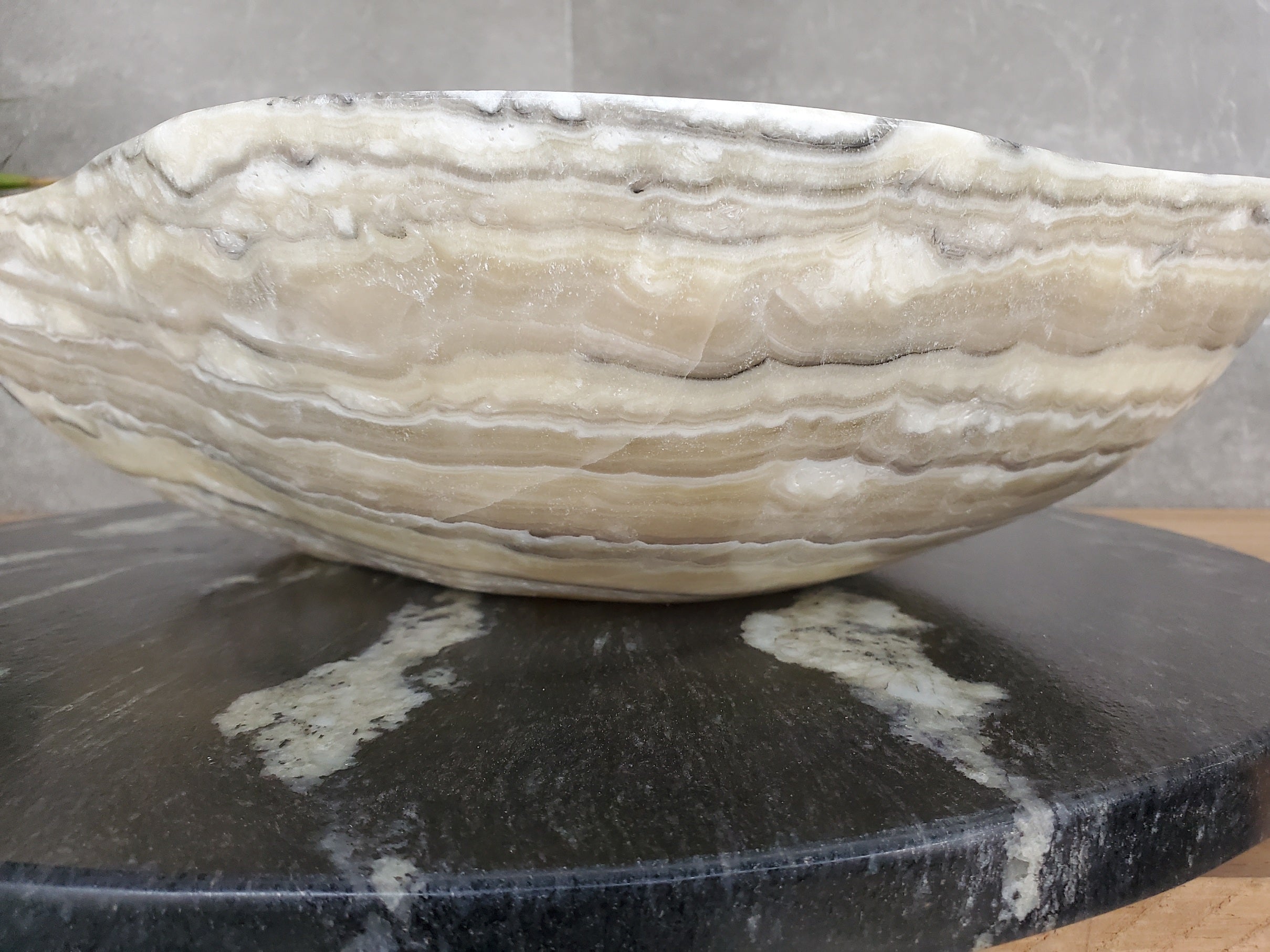 S33_34 Onyx Stone Vessel Bathroom Sink - 16.5 x 15 inch