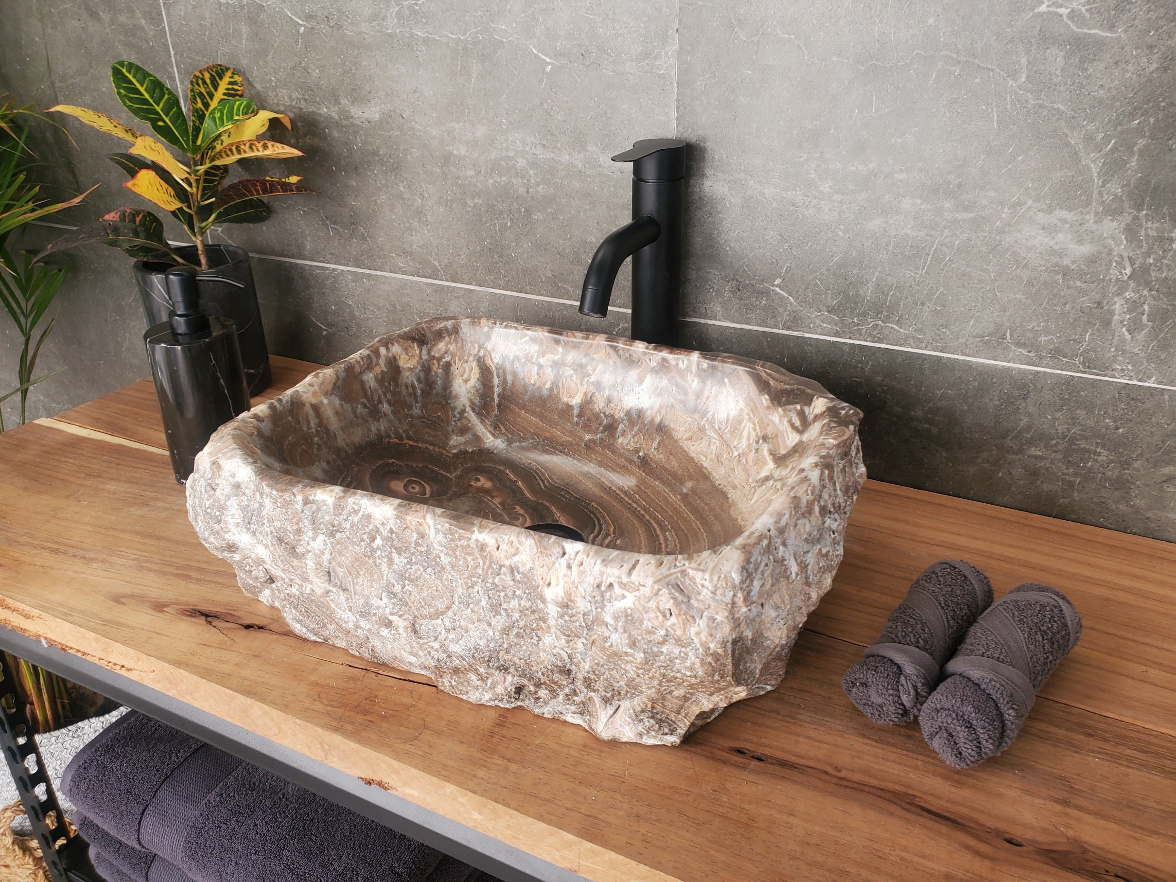 S33_11 Onyx Stone Vessel Sink - 16 x 13 inch