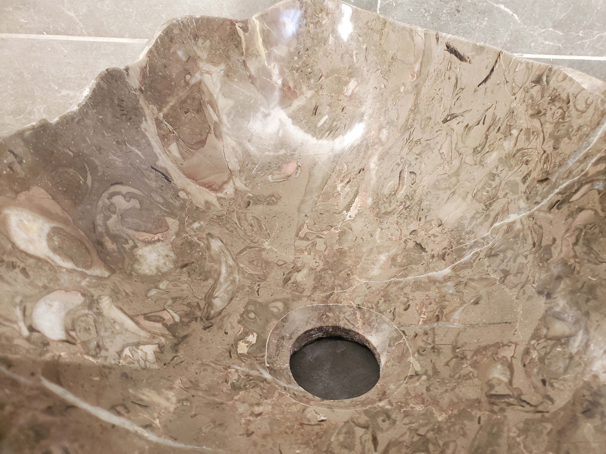 S33_13 River Stone Stone Vessel Sink