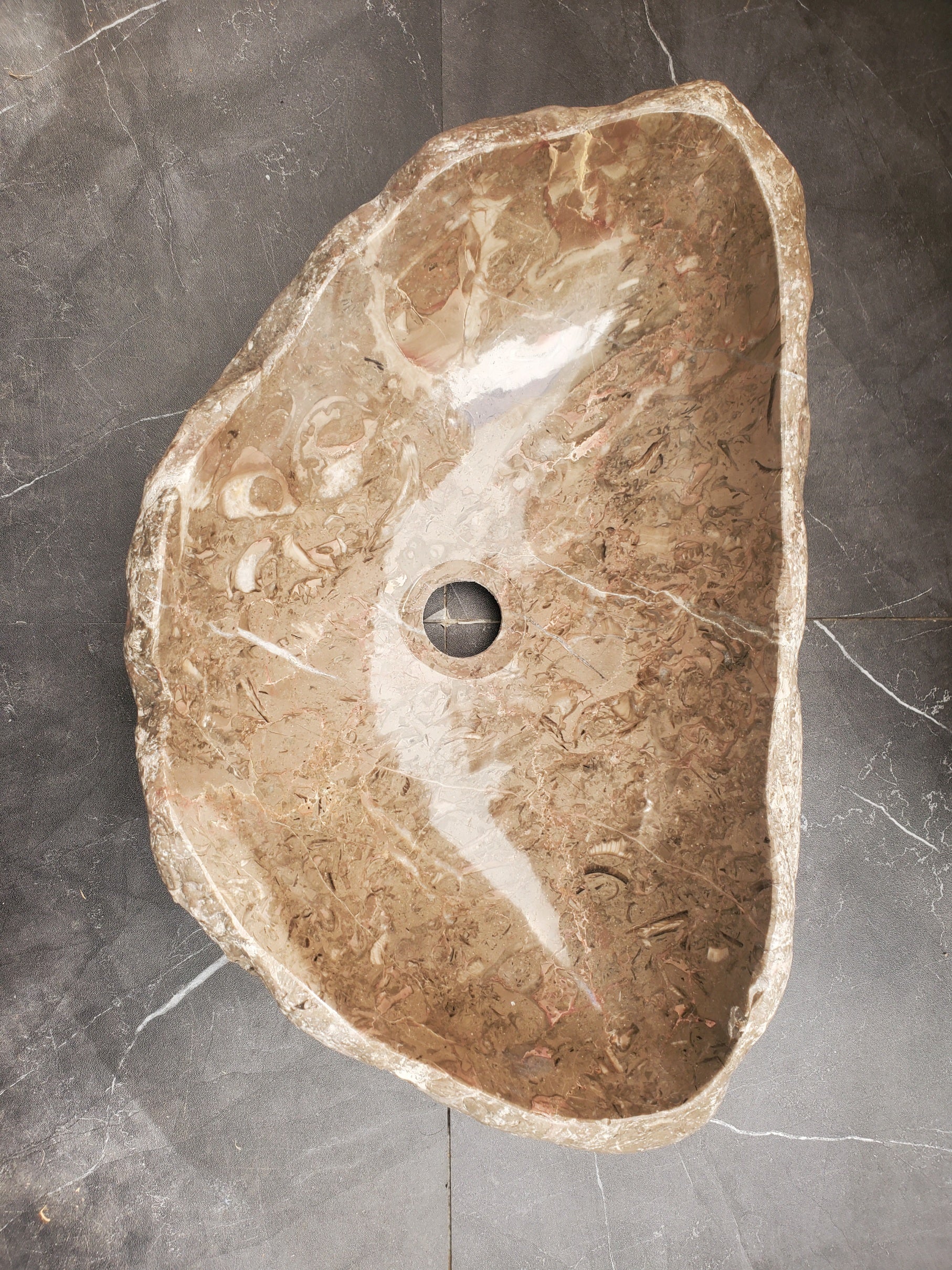 S33_13 River Stone Stone Vessel Sink