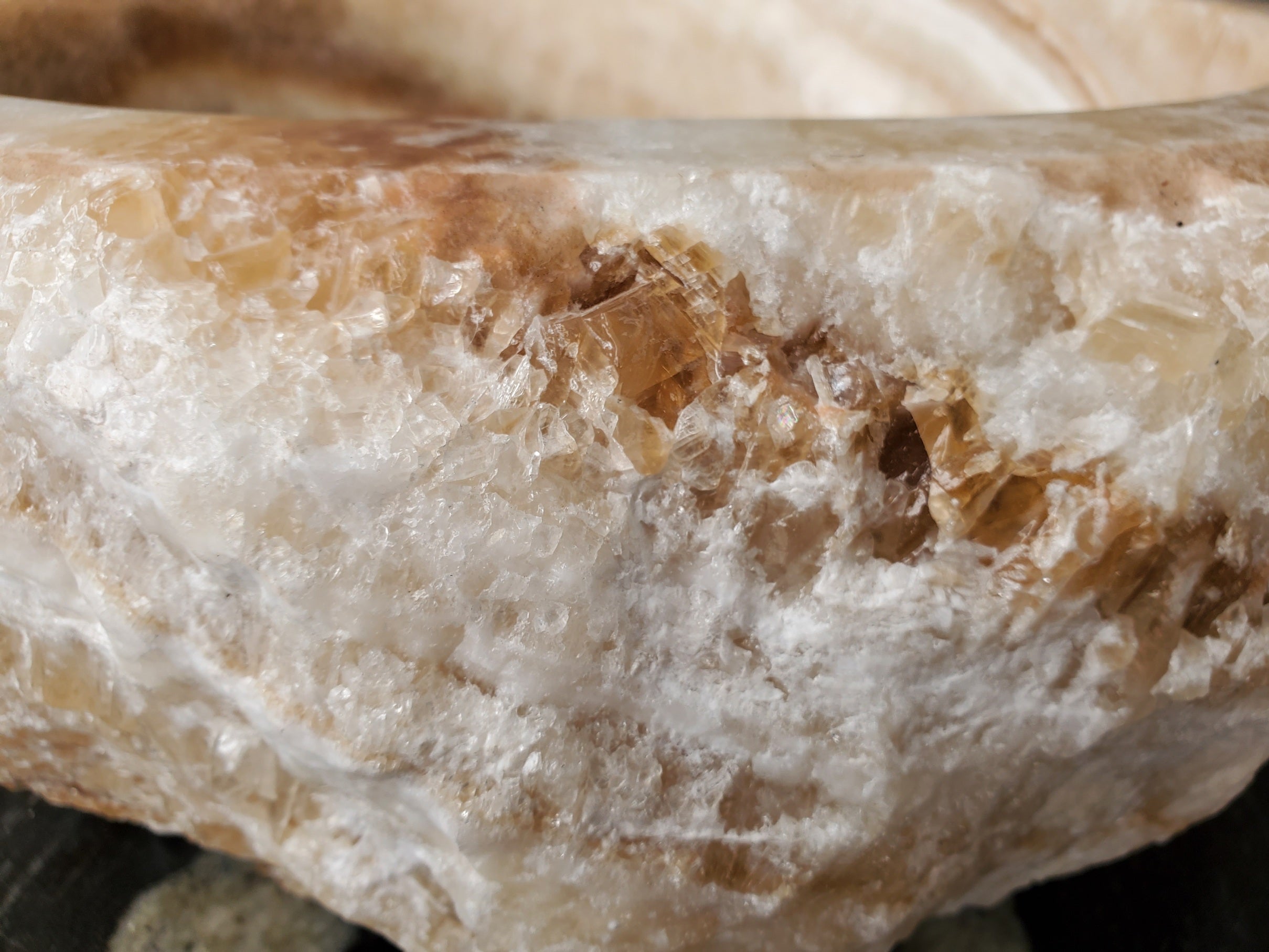 S31_33 Onyx Stone Vessel Bathroom Sink - Round