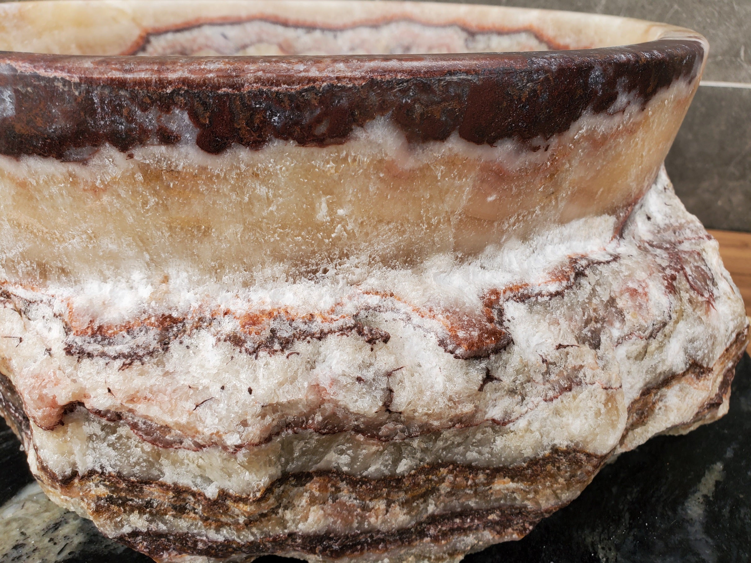 S31_44 Serpentine Onyx Stone Vessel Sink - 14 x 14 inch (Round)