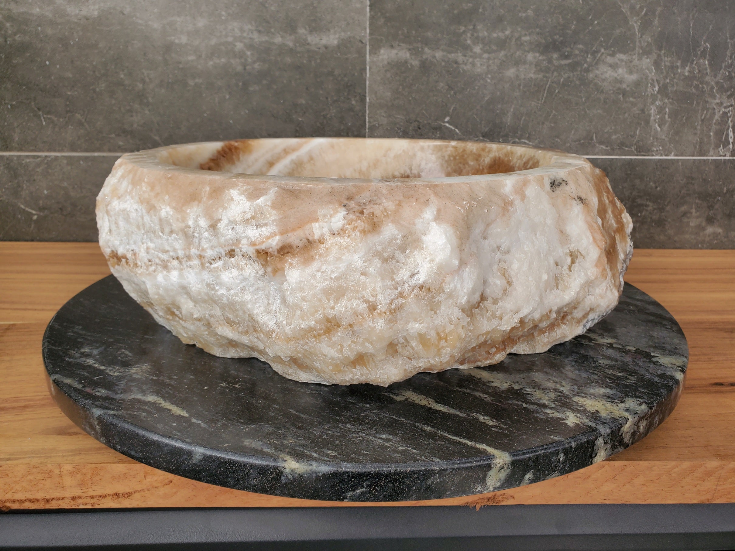 S31_33 Onyx Stone Vessel Bathroom Sink - Round