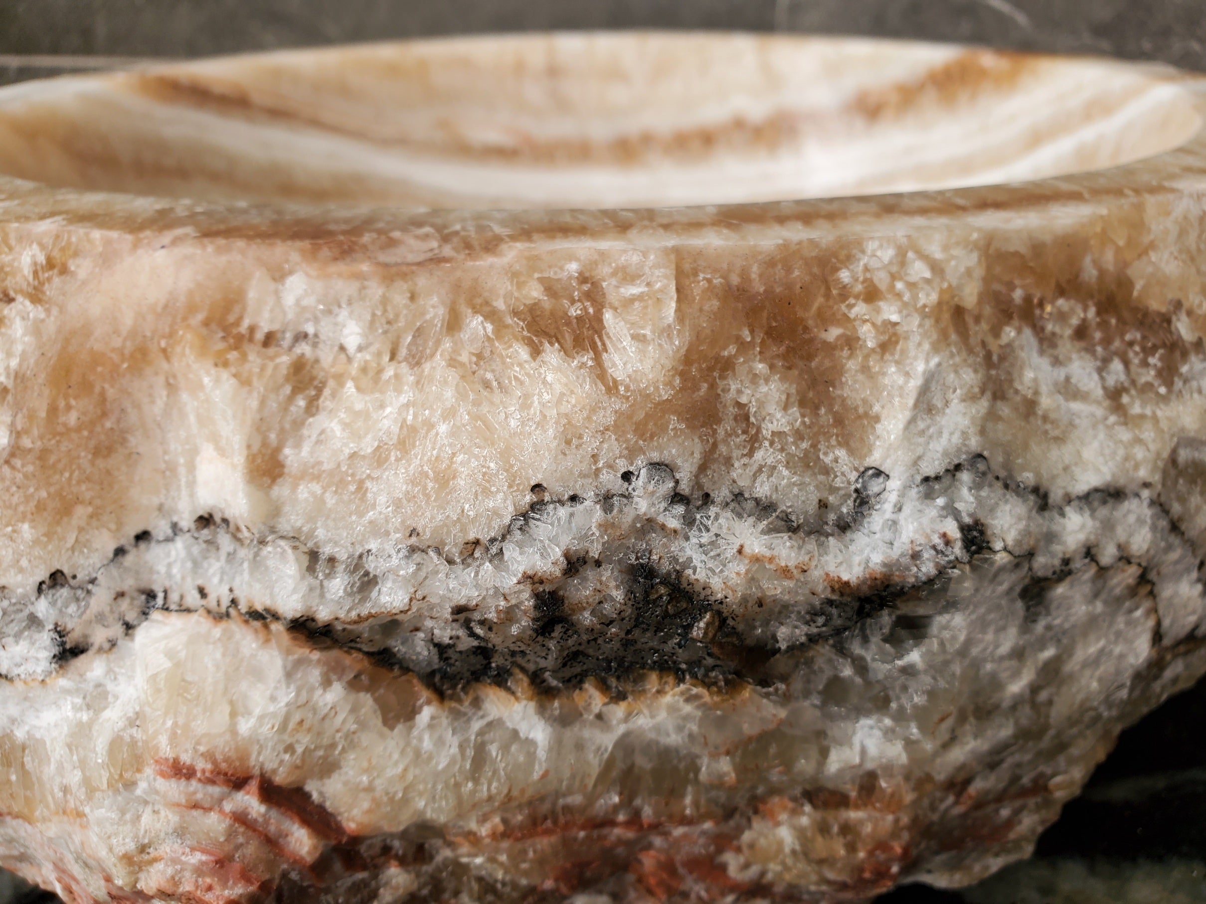 S31_33 Onyx Stone Vessel Bathroom Sink - Round