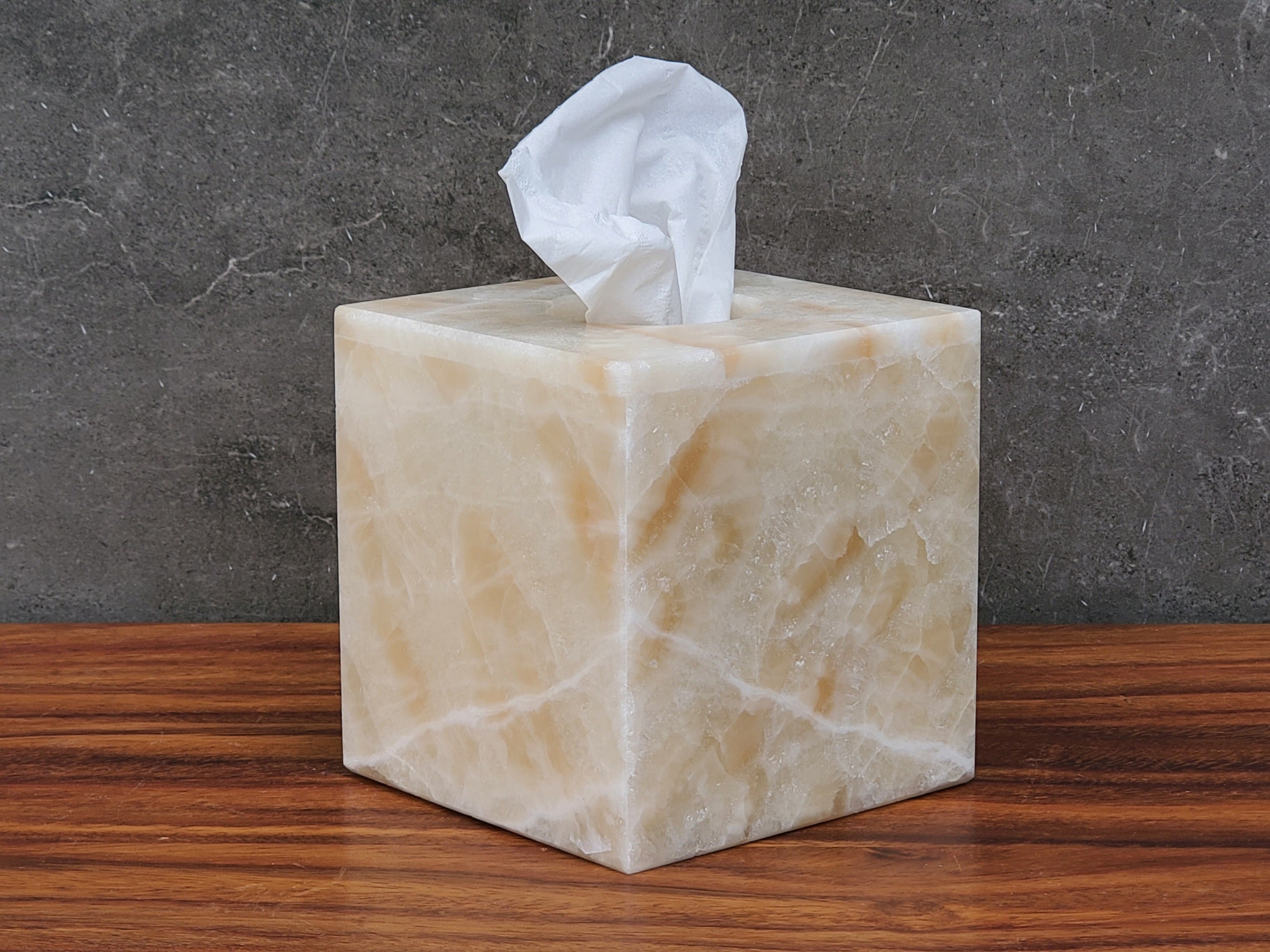 TCSQ_58 Ivory Onyx Tissue Box Cover (Cube)