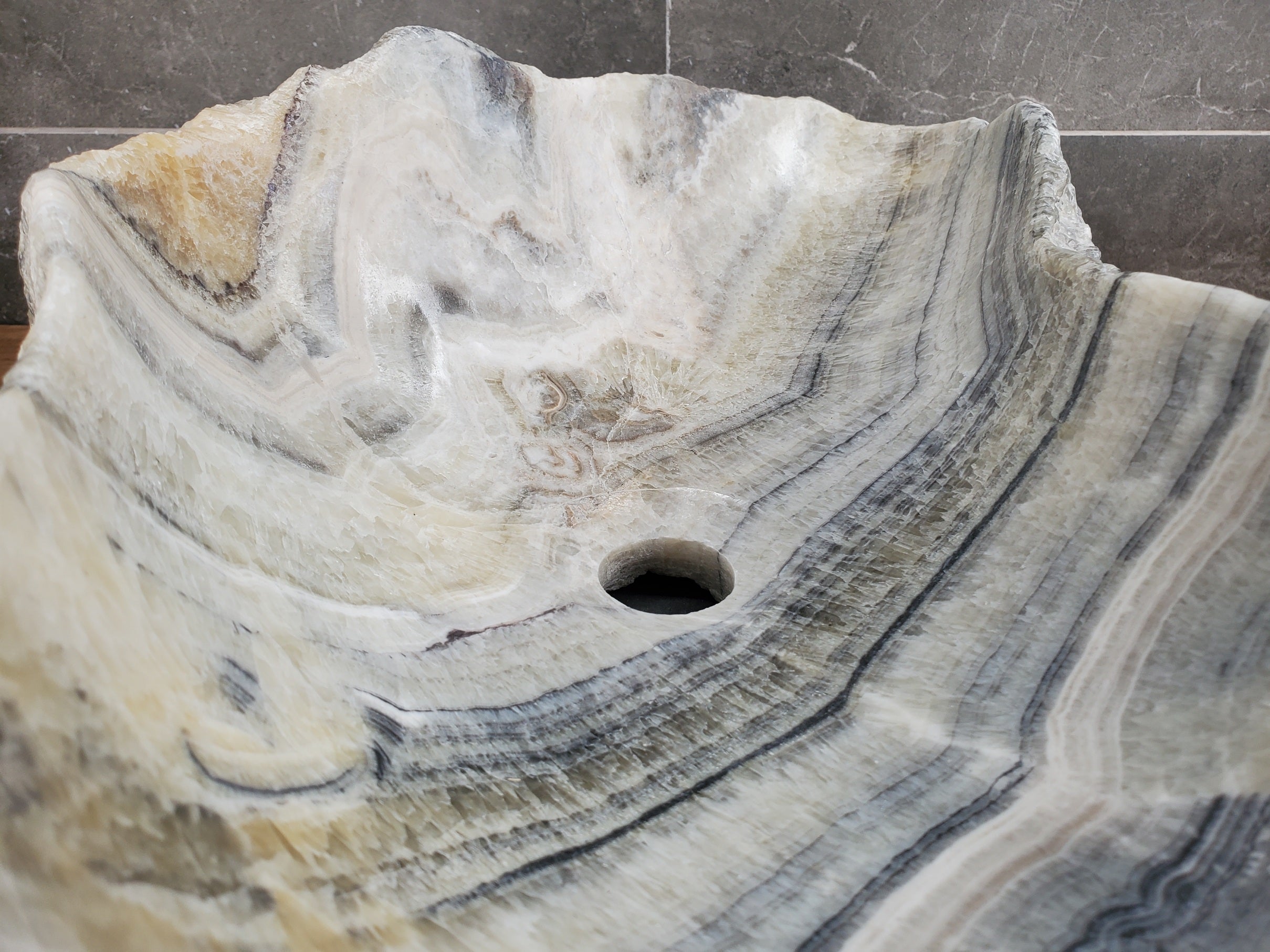 S34_05 Onyx Stone Vessel Sink - 22 x 13 inch