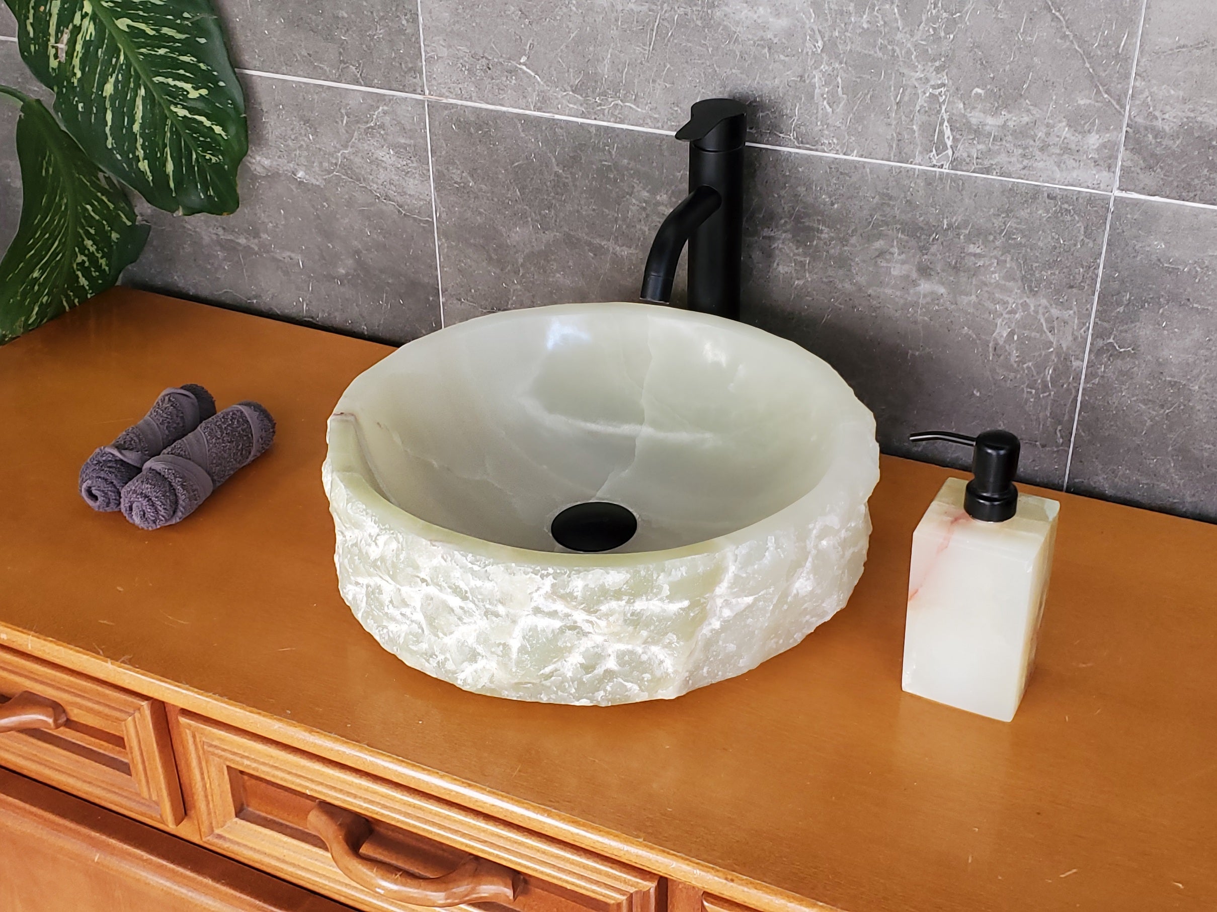 S37_21 Green Onyx Marble Vessel Sink – Natural Stone Countertop Sink, 15.5x15.5 Inch Bathroom Sinks Featured Onyx Sinks Sinks